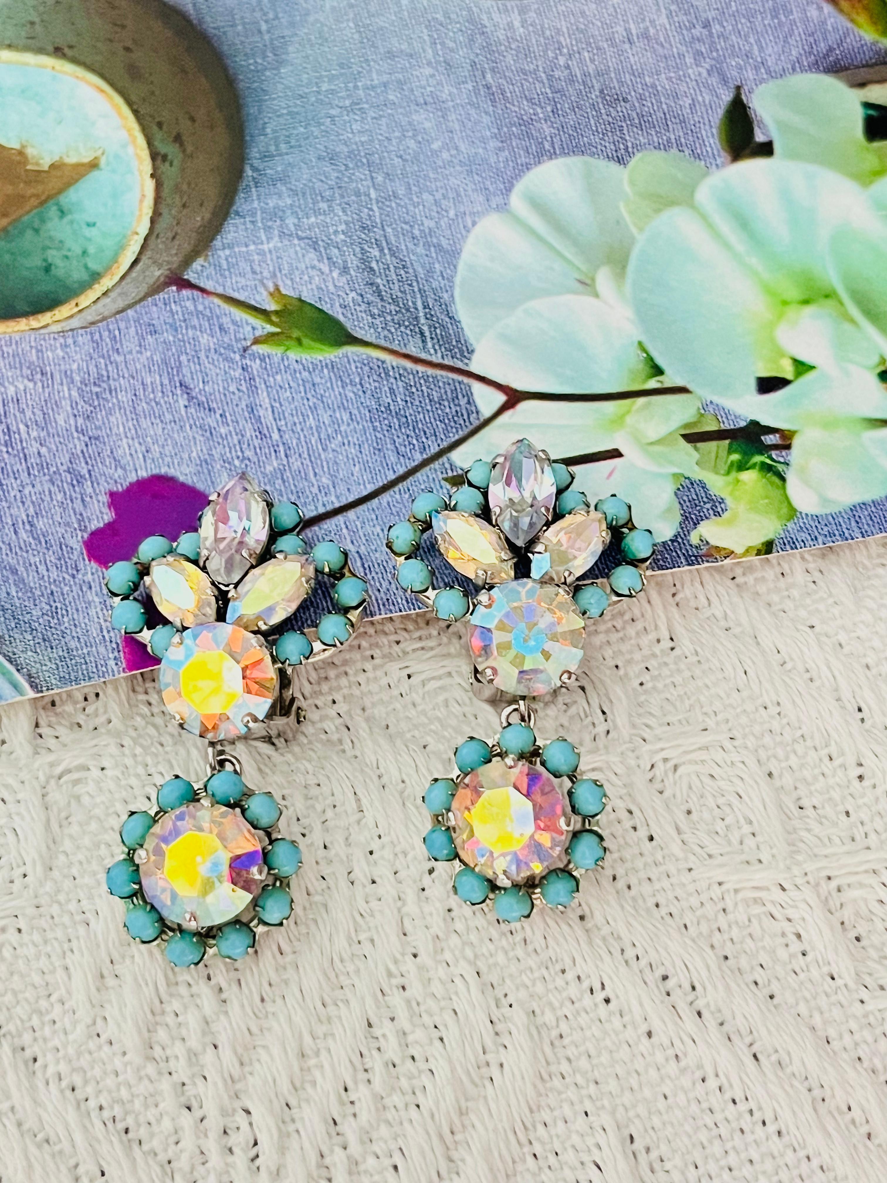 Art déco Christian Dior 1958 Turquoise Crystals Iridescent Aurora Flower Drop Earrings en vente