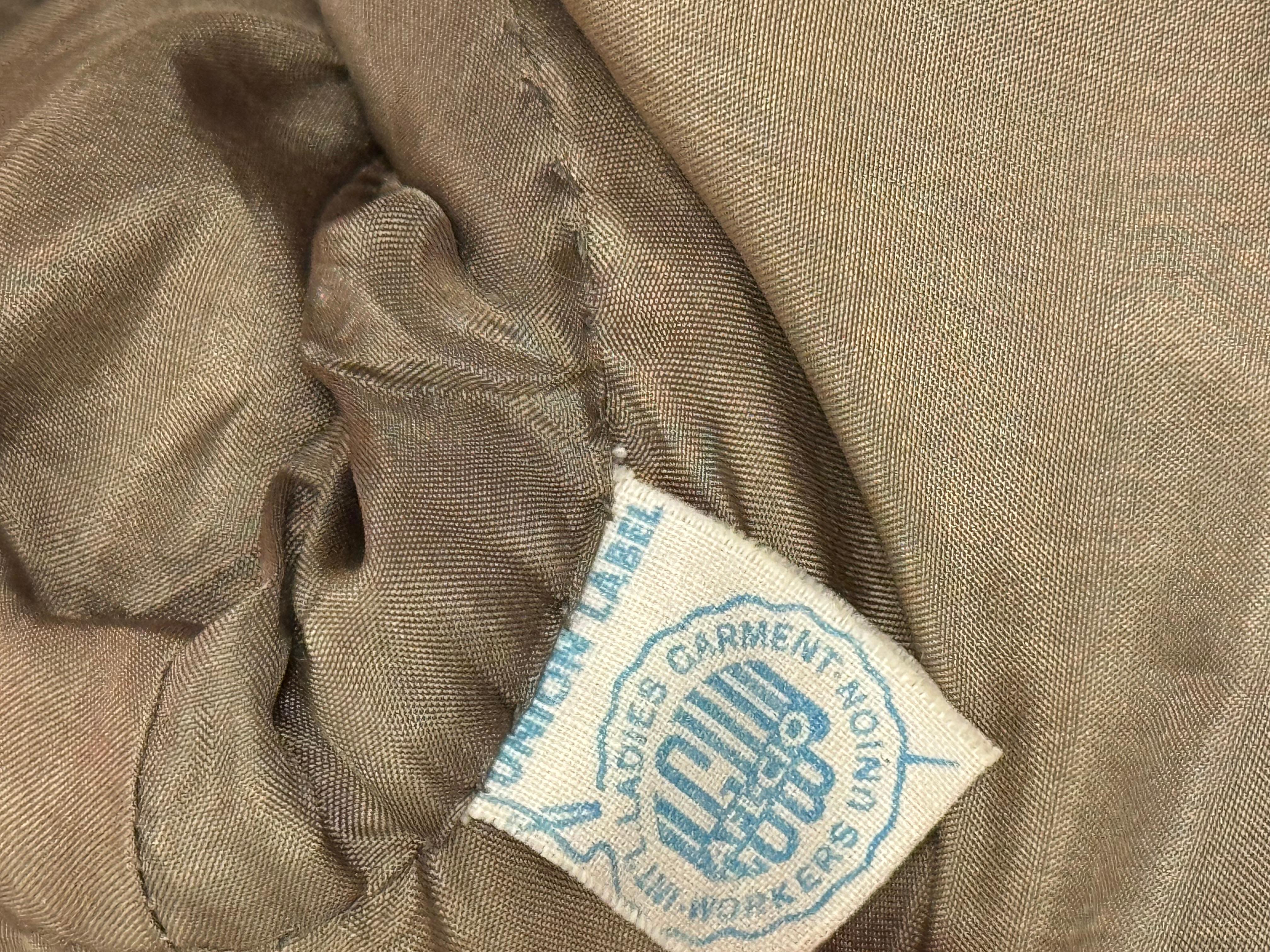 Christian Dior 1960’s jacket In Good Condition For Sale In PARIS, FR