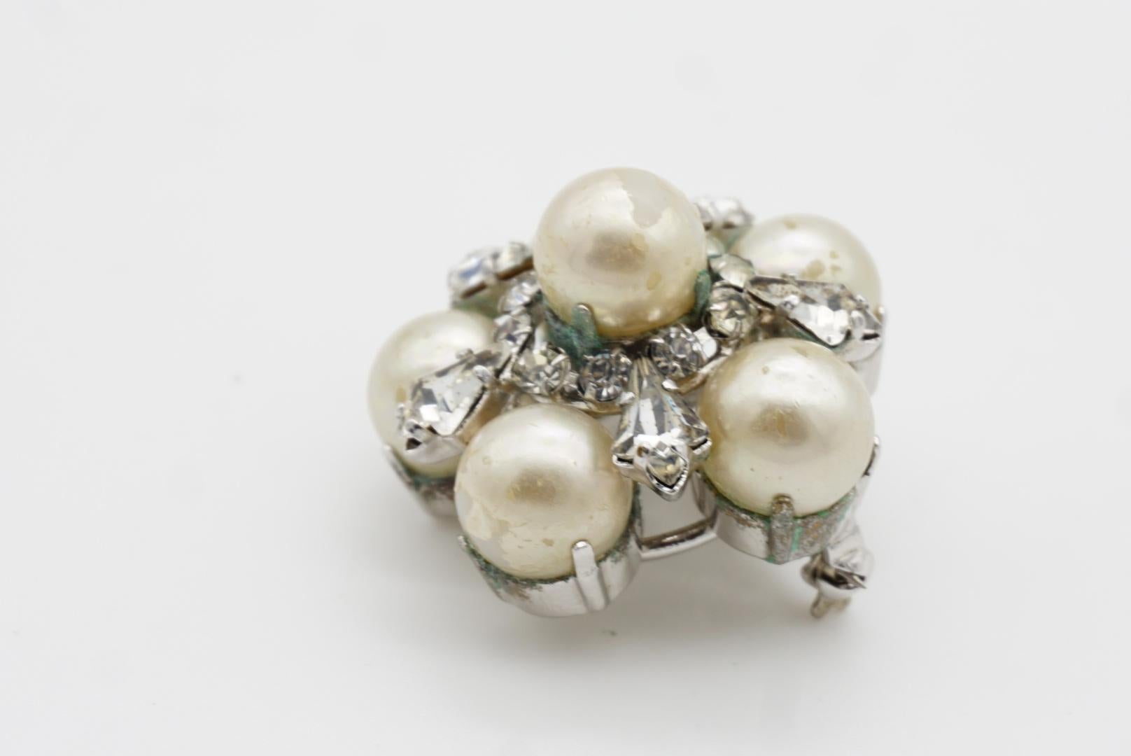 Christian Dior 1962 Vintage White Pearls Crystals Openwork Floral Dome Brooch 8