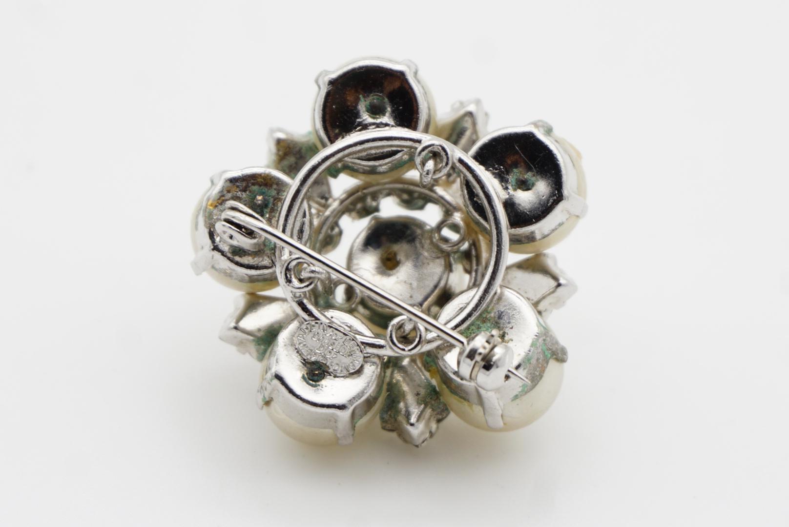 Christian Dior 1962 Vintage White Pearls Crystals Openwork Floral Dome Brooch 10