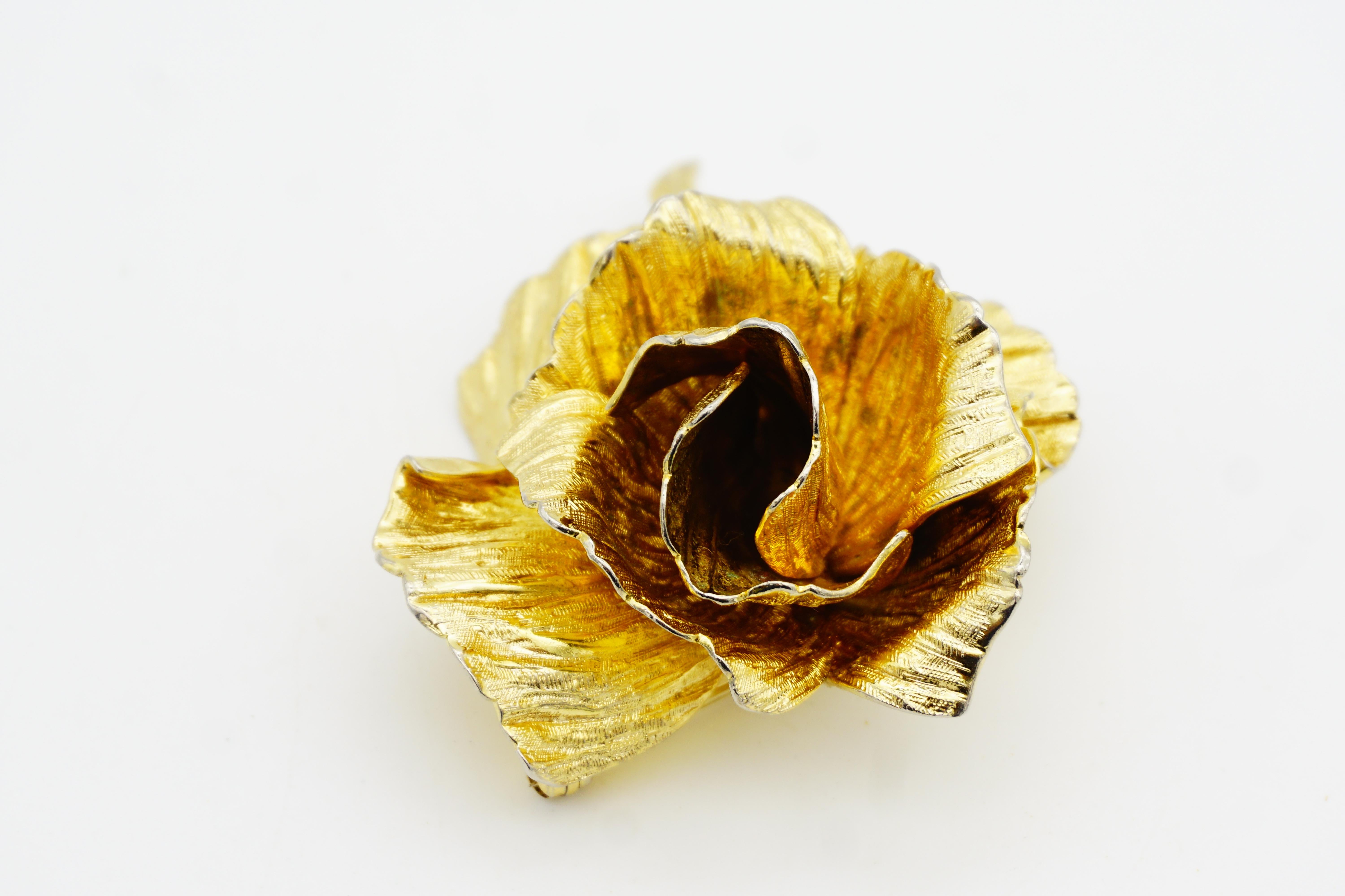 Christian Dior 1964 Spilla a fiore grande e vivace in 3D di Christian Rose in vendita 5