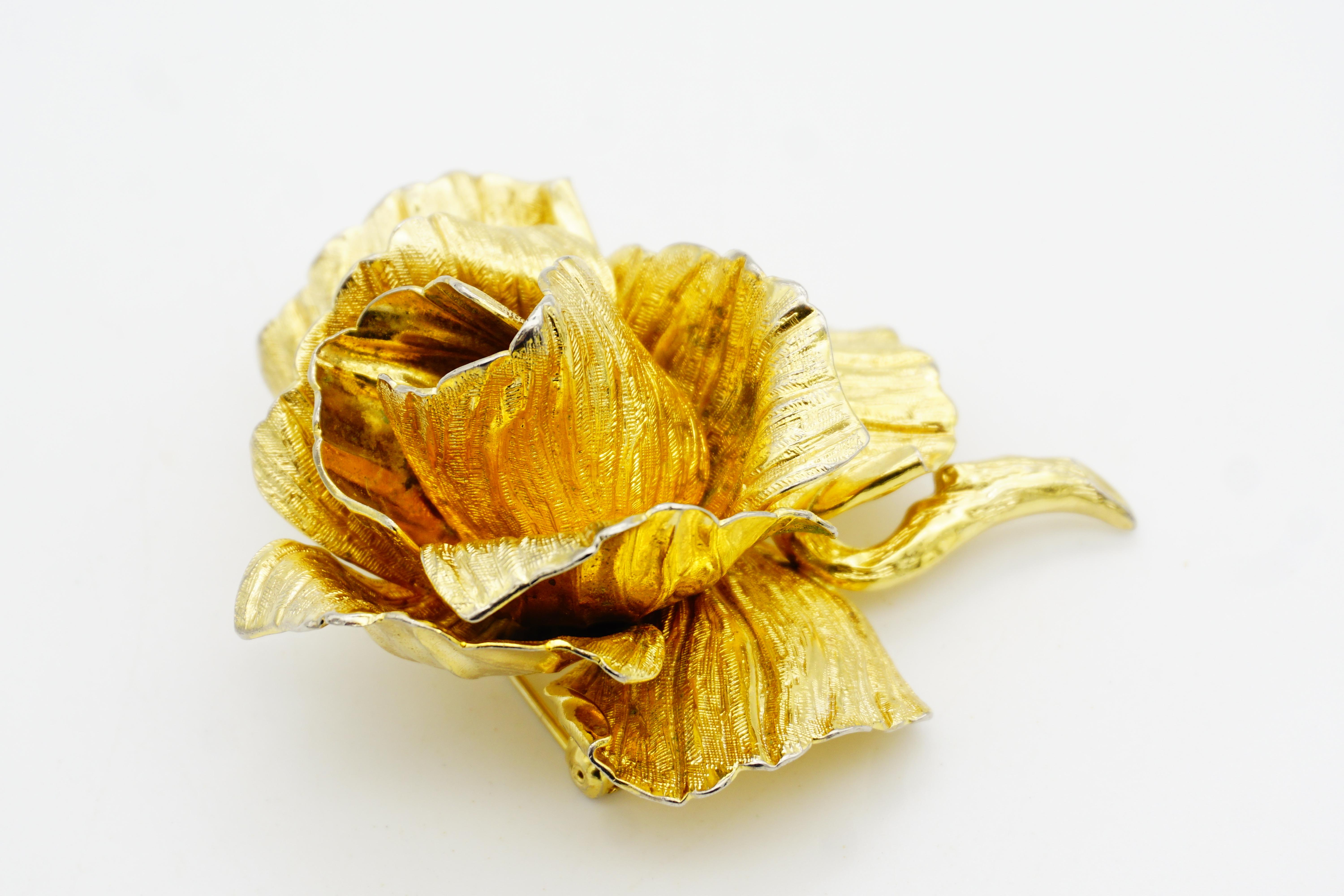 Christian Dior 1964 Spilla a fiore grande e vivace in 3D di Christian Rose in vendita 6