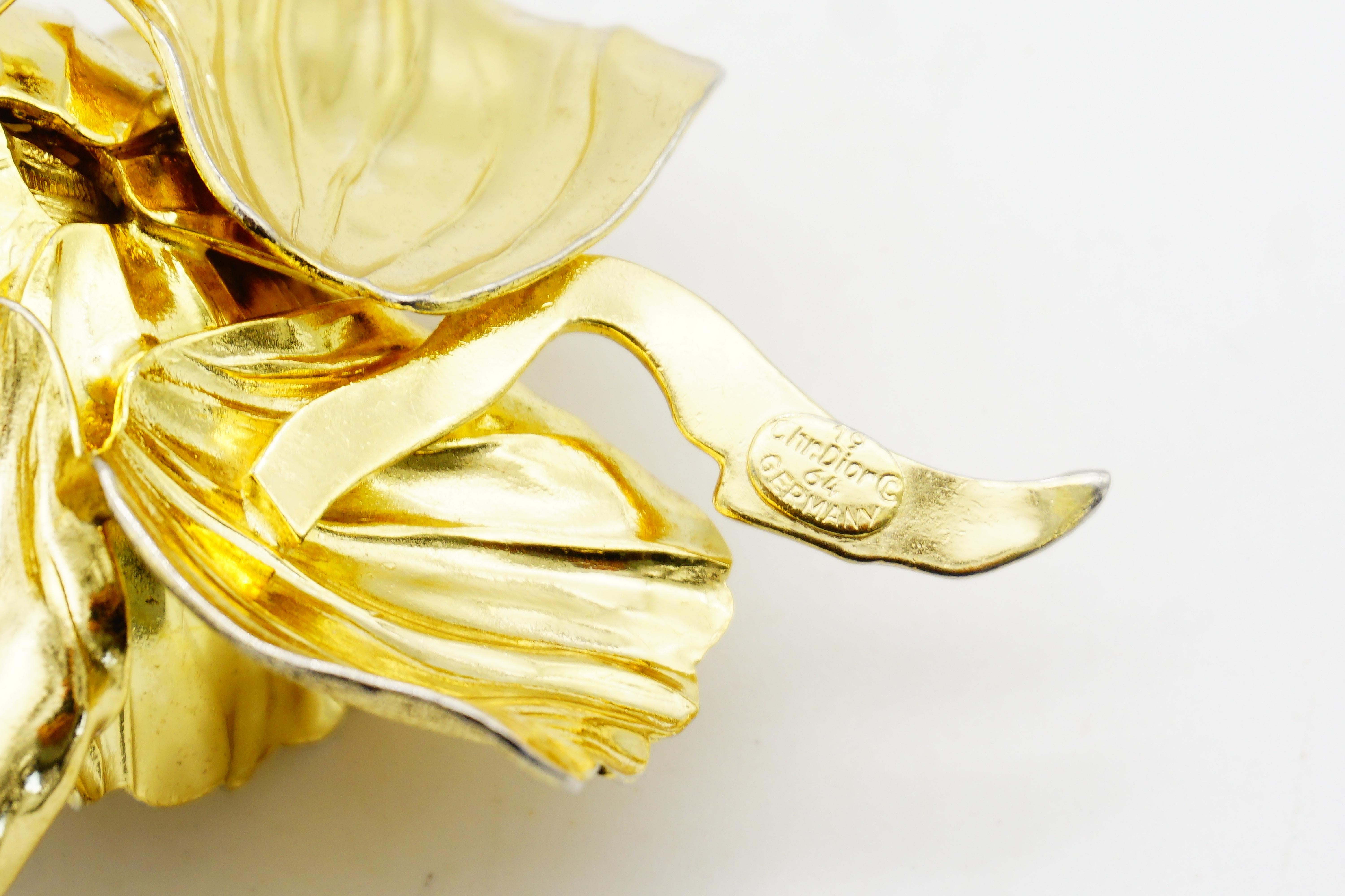 Christian Dior 1964 Spilla a fiore grande e vivace in 3D di Christian Rose in vendita 9