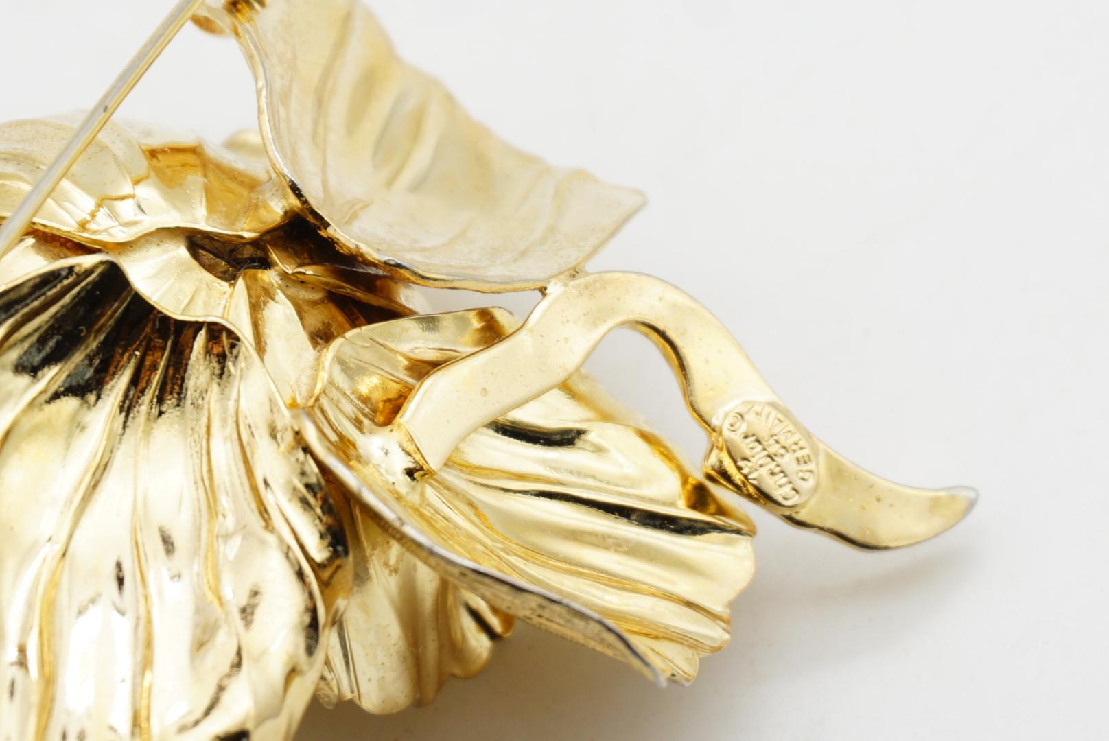 Christian Dior 1964 Spilla d'oro a strati con fiore di rosa grande e vivace d'epoca in vendita 9