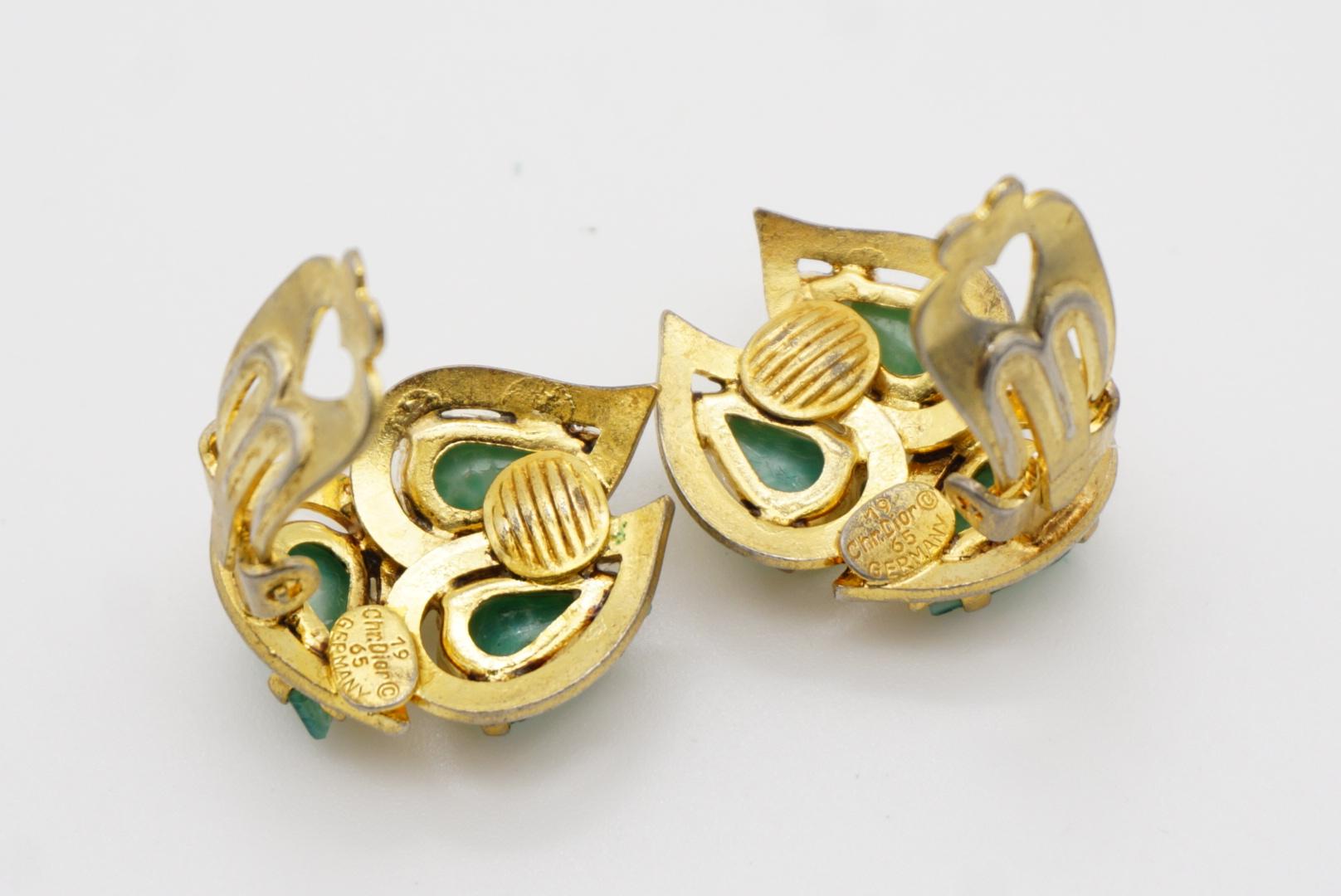 Christian Dior 1965 Vintage Emerald Jade Green Trio Water Tear Drops Earrings For Sale 11