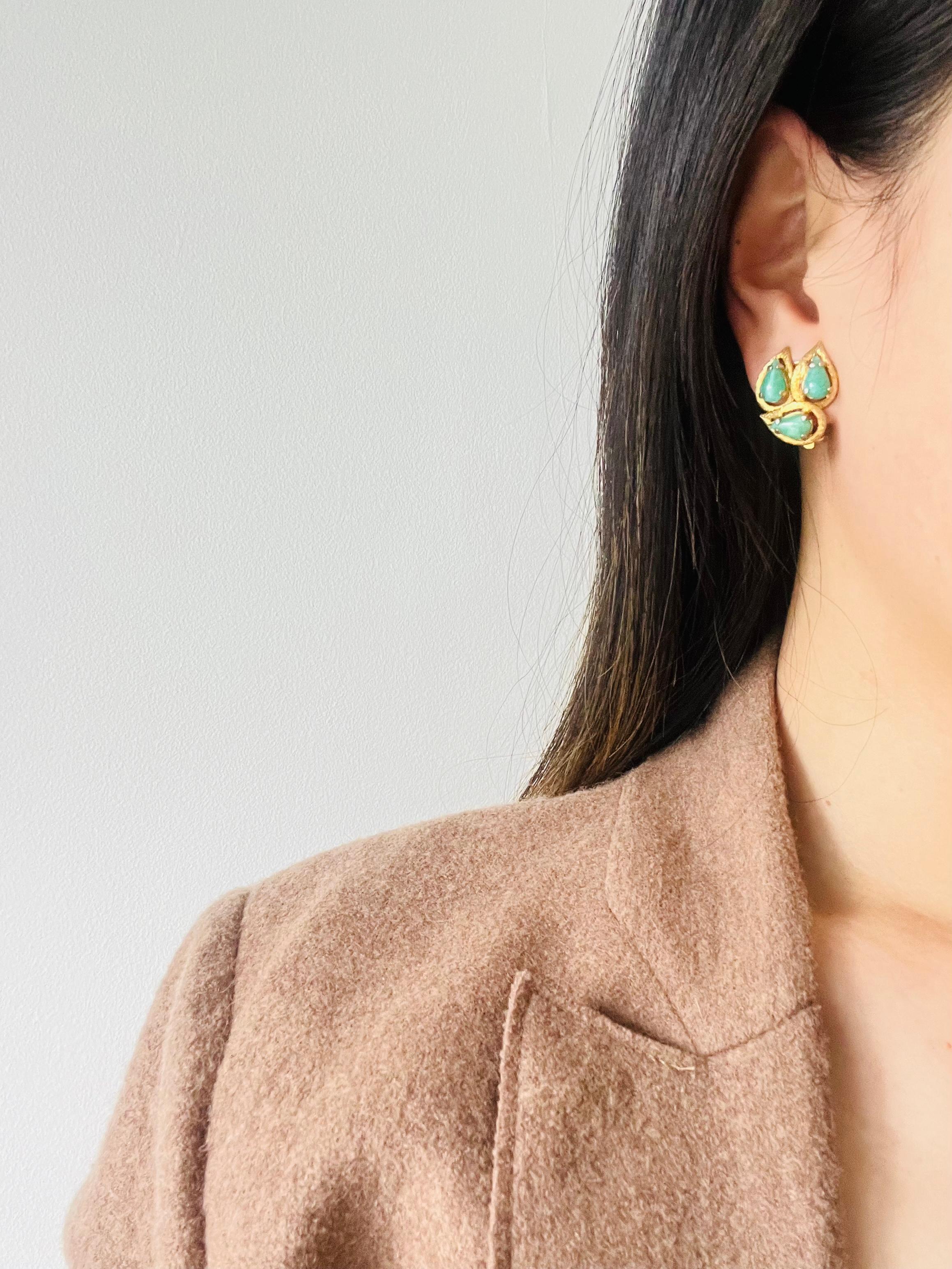 Christian Dior 1965 Vintage Emerald Jade Green Trio Water Tear Drops Earrings For Sale 4