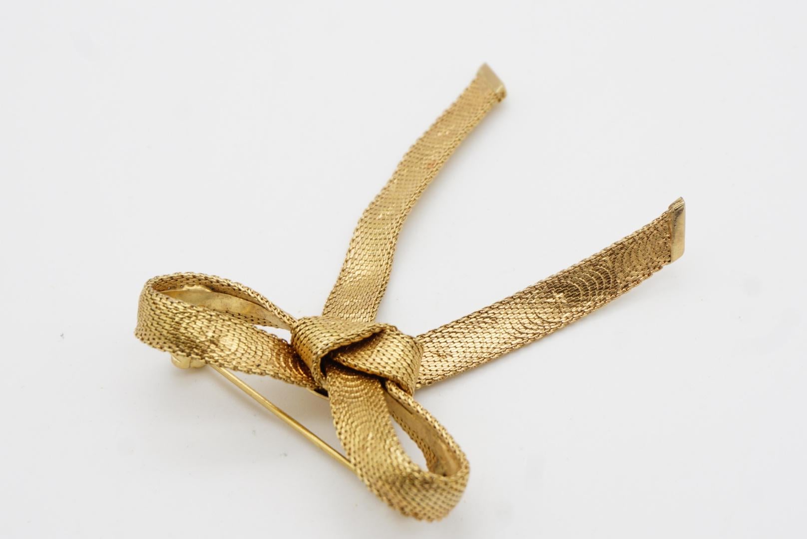 Christian Dior 1965 Vintage Long Knot Bow Ribbon Star Relief Mesh Gold Brooch 5