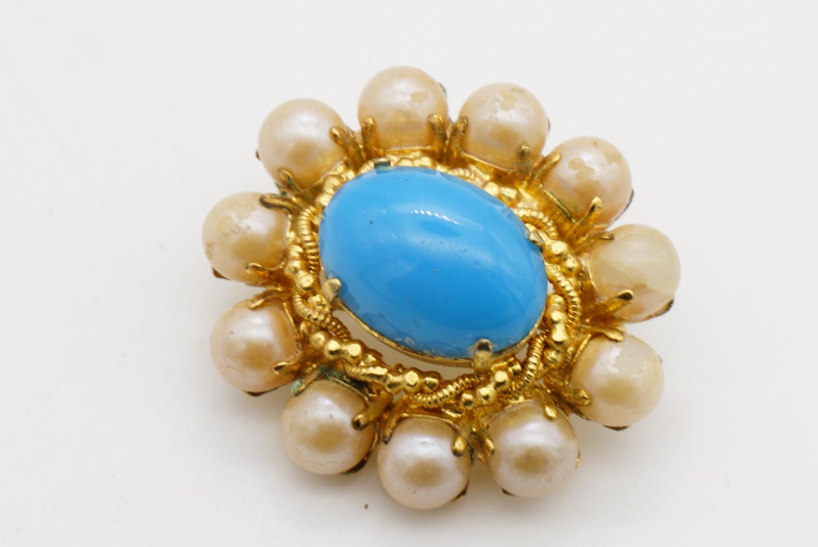 Christian Dior 1968 Vintage Türkis Blau Cabochon Weiß Perlen Blumenbrosche im Angebot 3