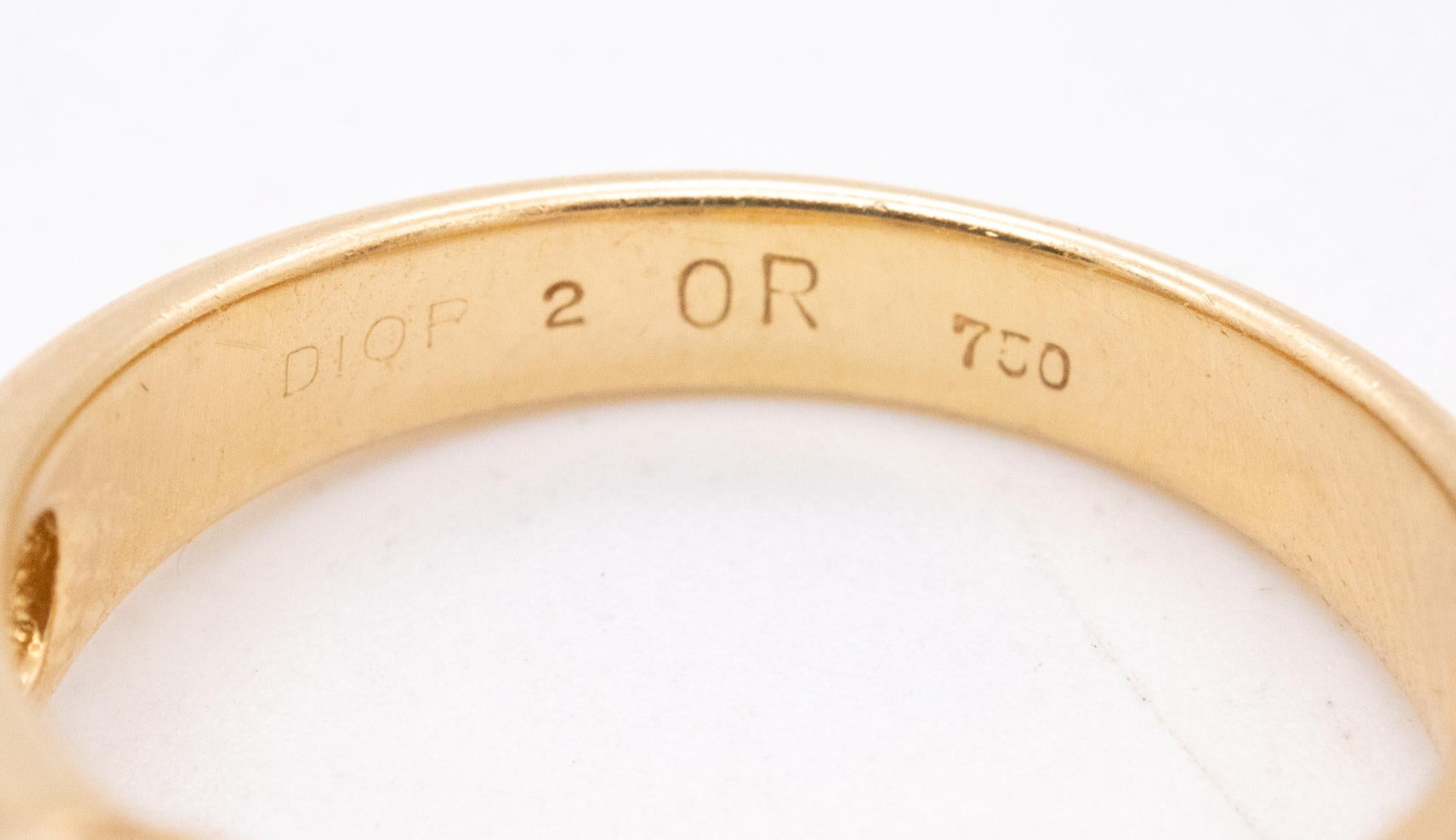 Christian Dior 1970 Pariser Ring aus 18 Karat Gold mit 1,96 Karat Diamanten und Koralle im Angebot 3