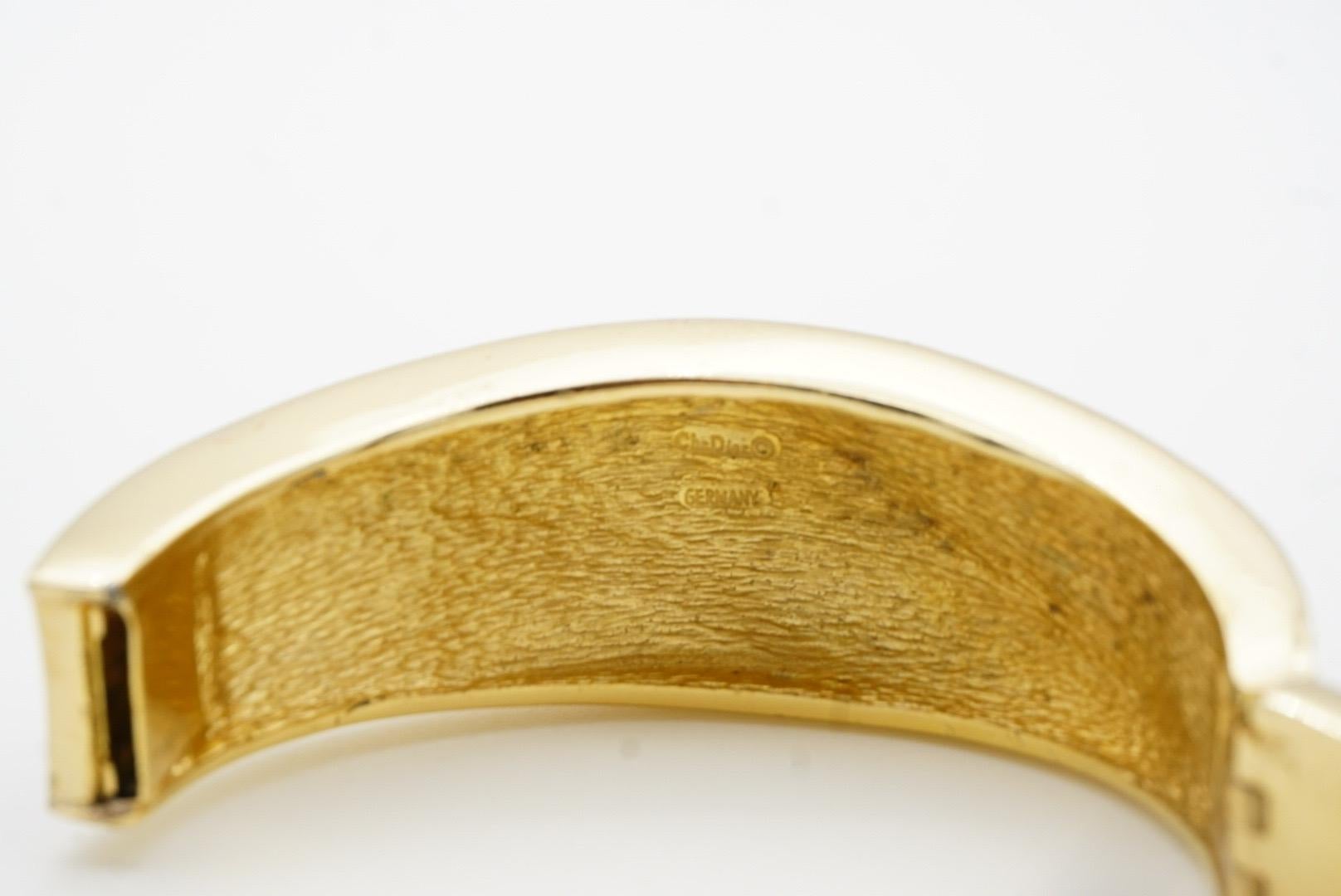 Christian Dior 1970s Bungundry Shining Crystals Manschette Cuff Bangle Bracelet For Sale 9