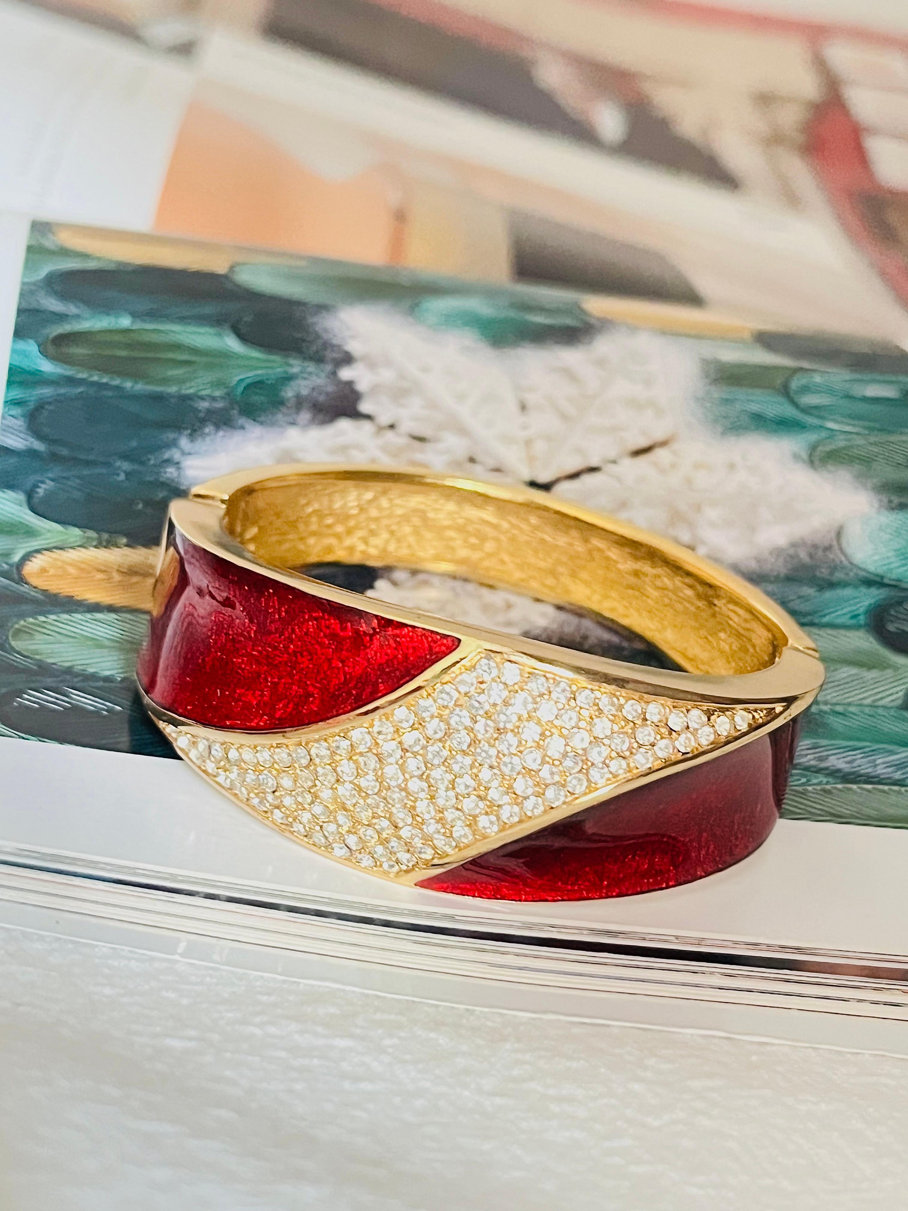 Women's or Men's Christian Dior 1970s Bungundry Shining Crystals Manschette Cuff Bangle Bracelet For Sale