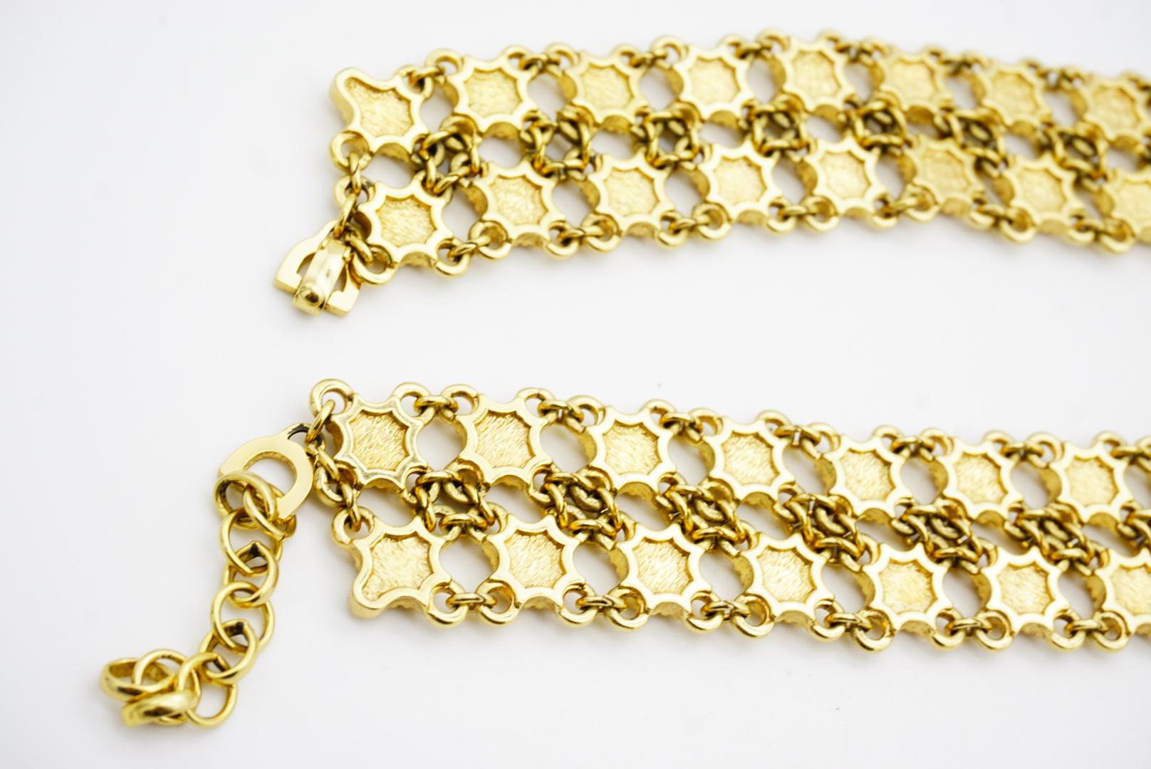 Christian Dior 1970 - Collana quadrata a rete traforata con stelle di smeraldo e rubino in vendita 14