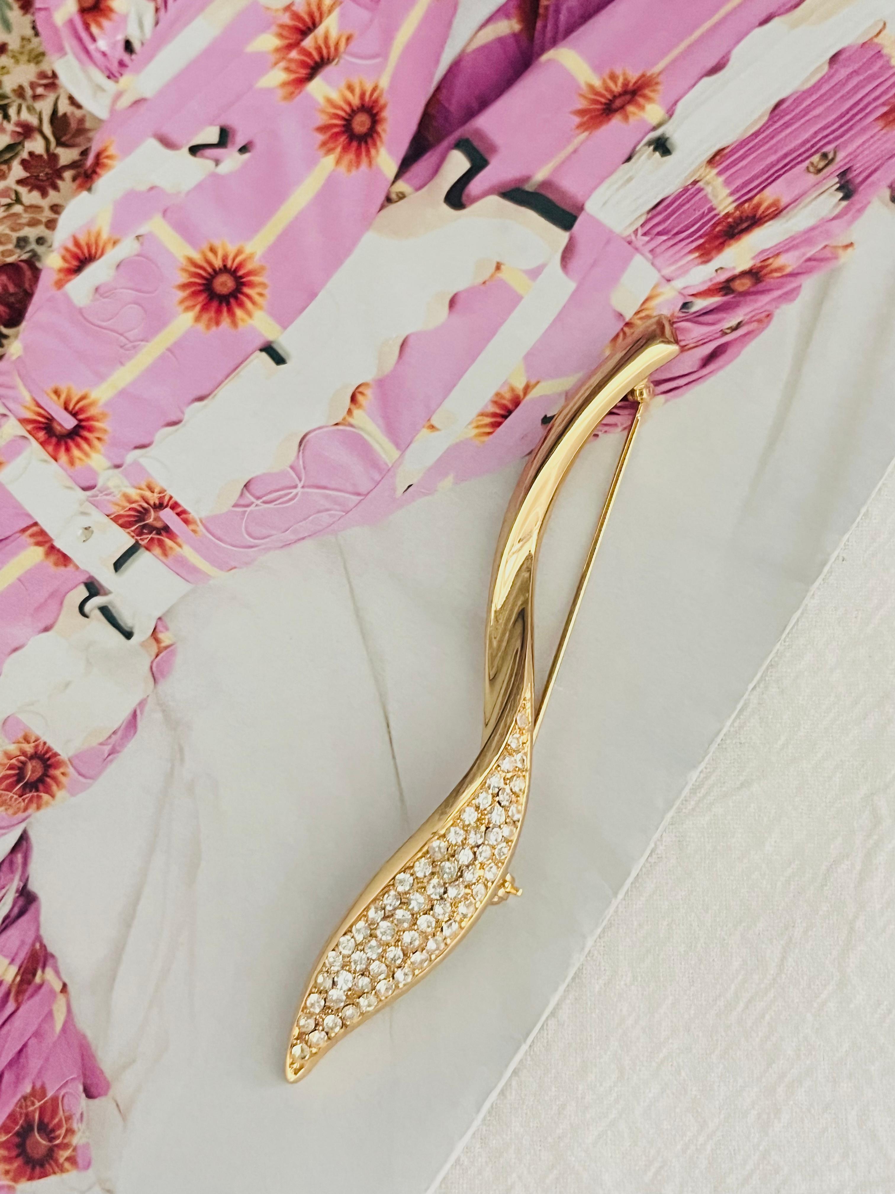 Women's or Men's Christian Dior 1970s Vintage Extra Long Glow Crystals Spiral Leaf Flame Brooch For Sale
