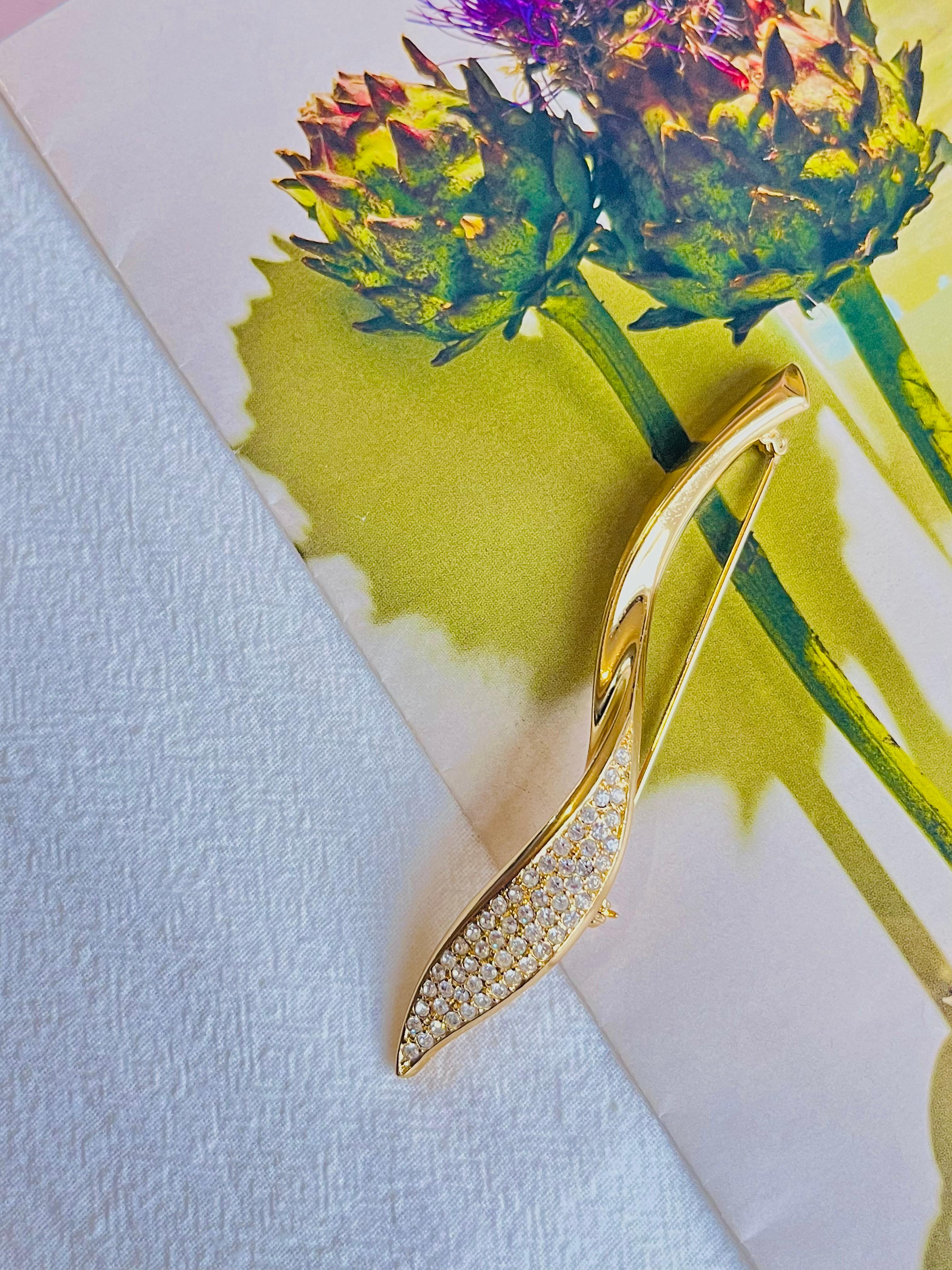 Women's or Men's Christian Dior 1970s Vintage Extra Long Swirl Leaf Crystals Modernist Brooch For Sale