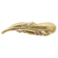 Christian Dior 1970s Vintage Gold Crystals Feather Vivid Leaf Openwork Brooch