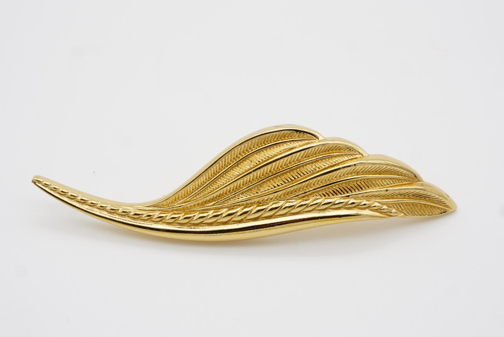 Christian Dior 1970s Vintage Huge Openwork Large Long Feather Leaf Gold Brooch  For Sale 8