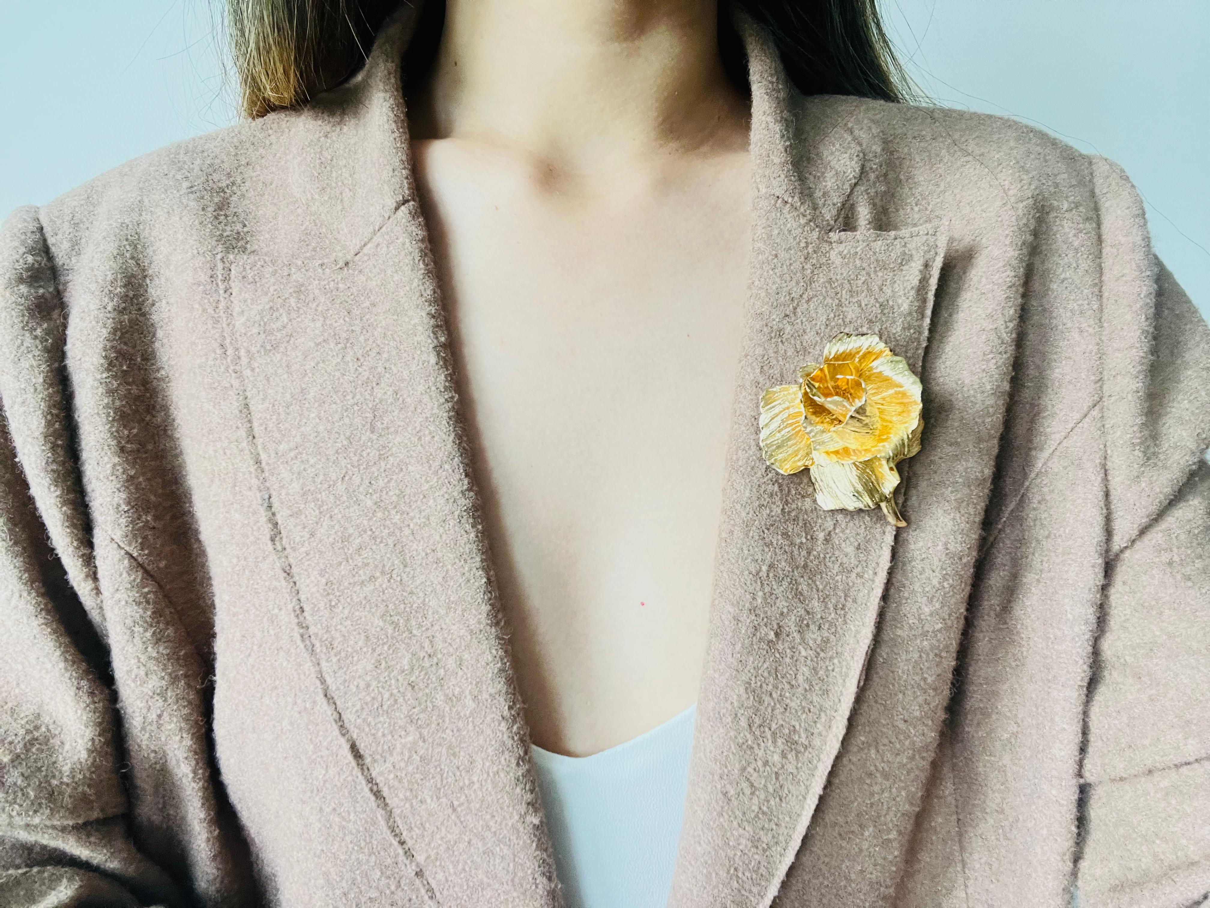 Christian Dior 1970s Vintage Large 3D Textured Vivid Floral Rose Blossom Brooch For Sale 2