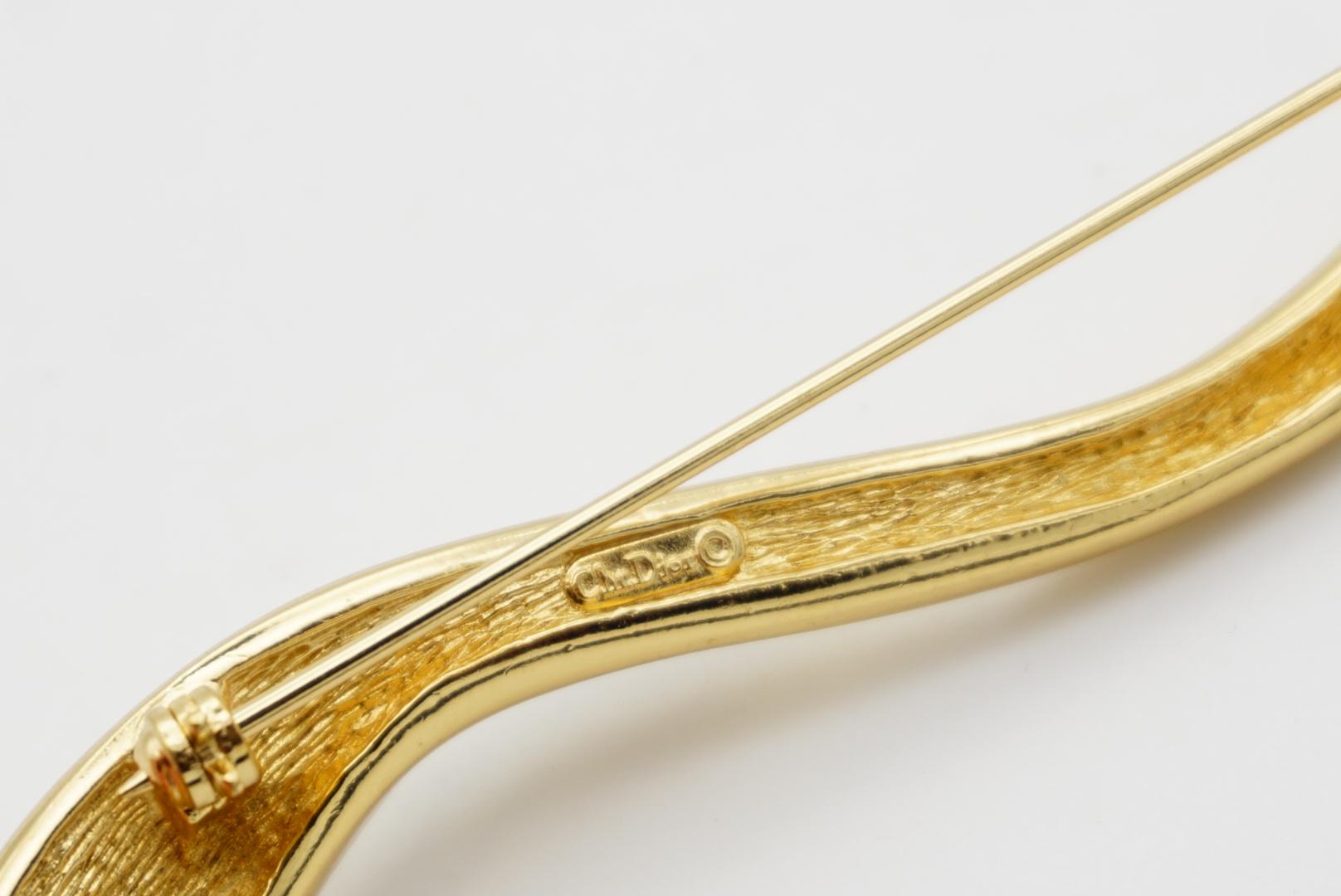Christian Dior 1970s Vintage Large Long Swirl Leaf Flame Crystals Gold Brooch For Sale 5