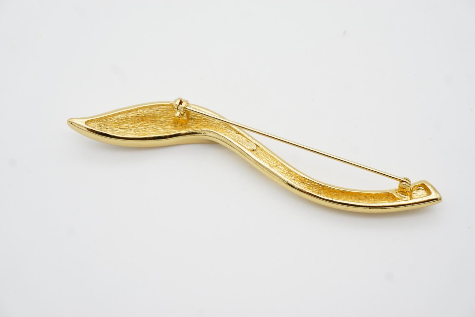 Christian Dior 1970s Vintage Large Long Swirl Leaf Flame Crystals Gold Brooch For Sale 7