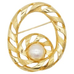 Christian Dior 1970s Vintage Large Oval Swirl Openwork Round Pearl Gold Brooch