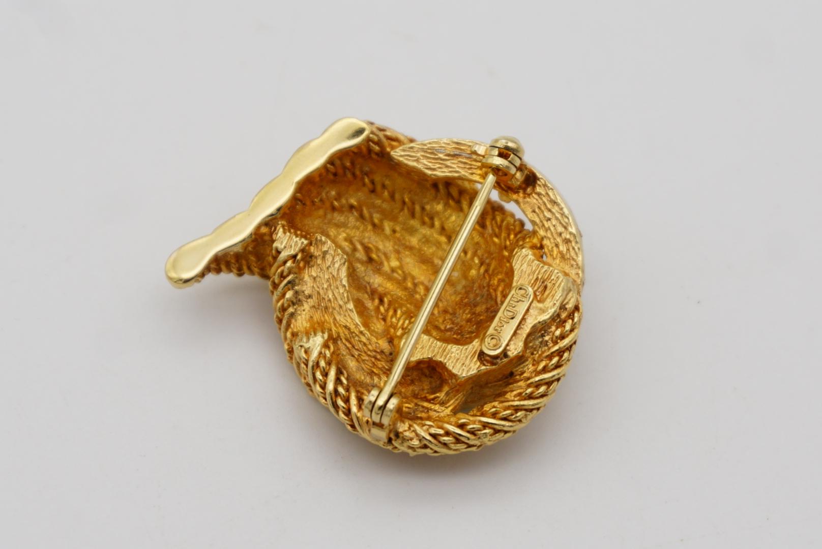 Christian Dior 1970s Vintage Round Hoop Knot Twist Rope Crystals Gold Brooch 7