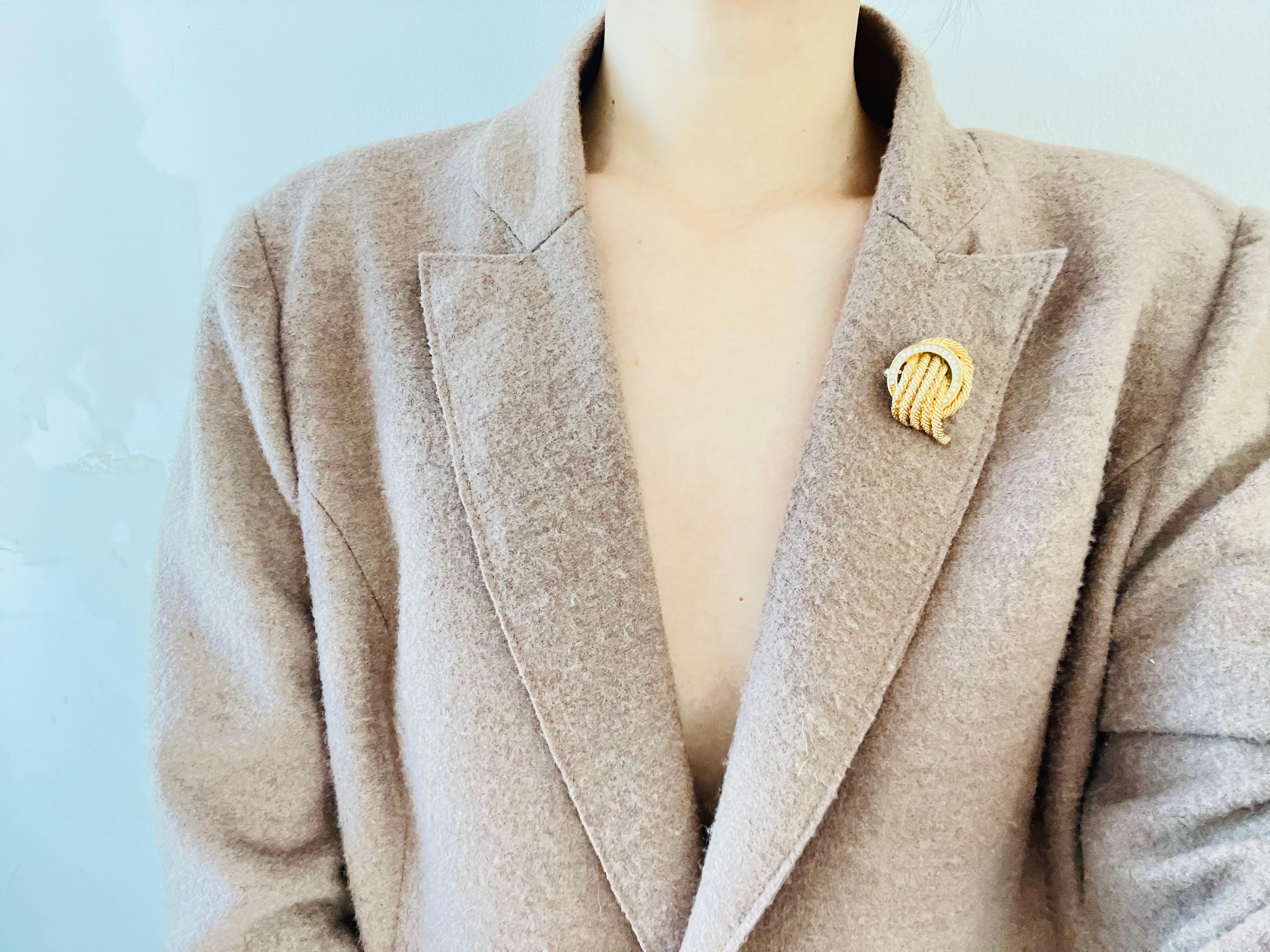 Christian Dior 1970s Vintage Round Hoop Knot Twist Rope Crystals Gold Brooch 1
