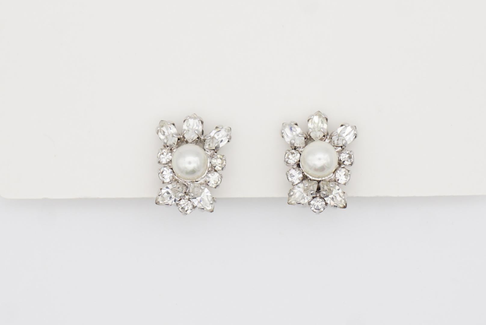 Christian Dior 1970s Vintage Sparkling Crystal White Pearl Flower Clip Earrings For Sale 6