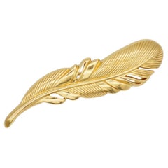 Christian Dior 1970s Vintage Textured Vivid Wavy Feather Leaf Openwork Brooch