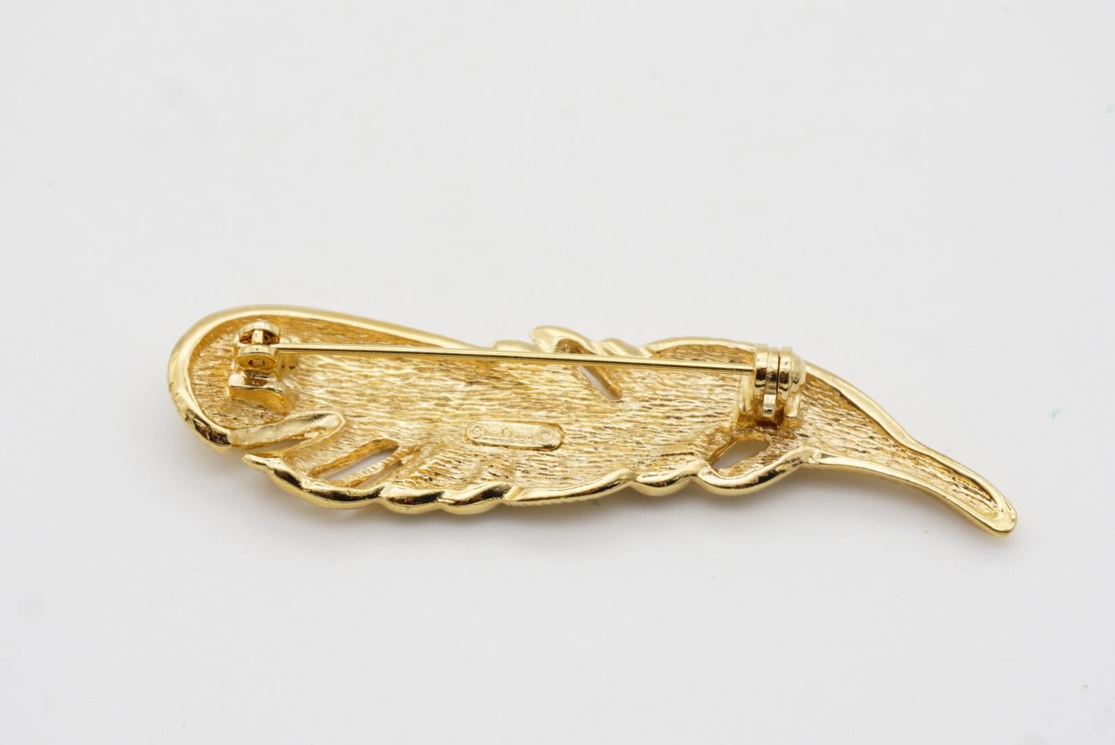 Christian Dior 1970s Vintage Vivid Openwork Feather Leaf Crystals Gold Brooch 8