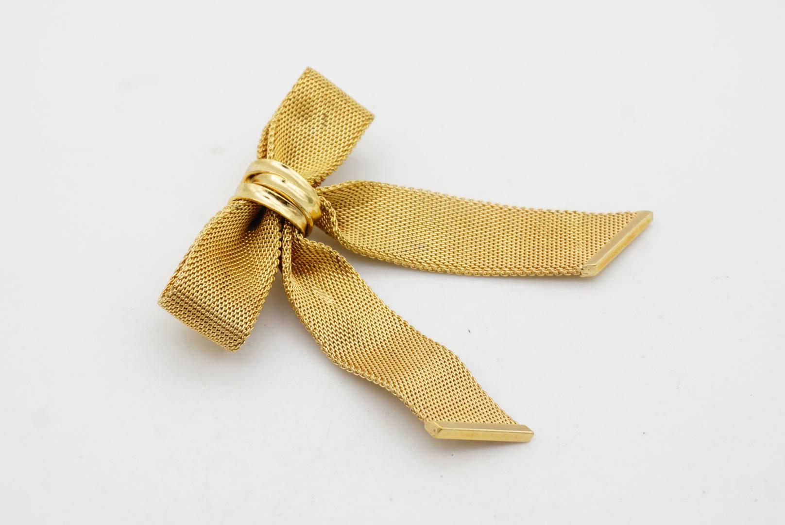 Christian Dior 1972 Vintage Large Knot Bow Ribbon Butterfly Mesh Elegant Brooch For Sale 5