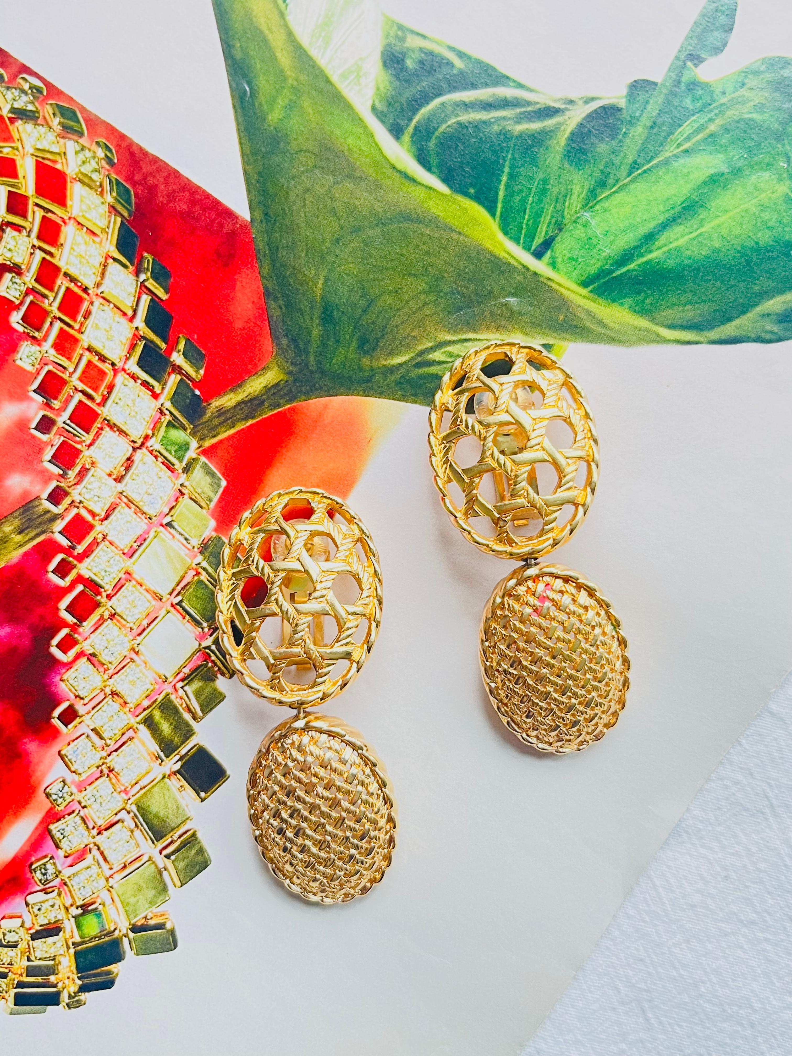 Art Deco Christian Dior 1980 Vintage Double Oval Mesh Openwork Chunky Drop Clip Earrings For Sale
