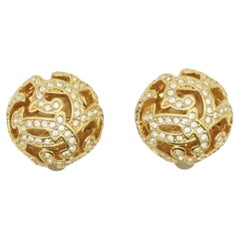 Christian Dior 1980 Baroque Boucles d'oreilles Clips ronds et ajourés avec cristaux en forme de dôme