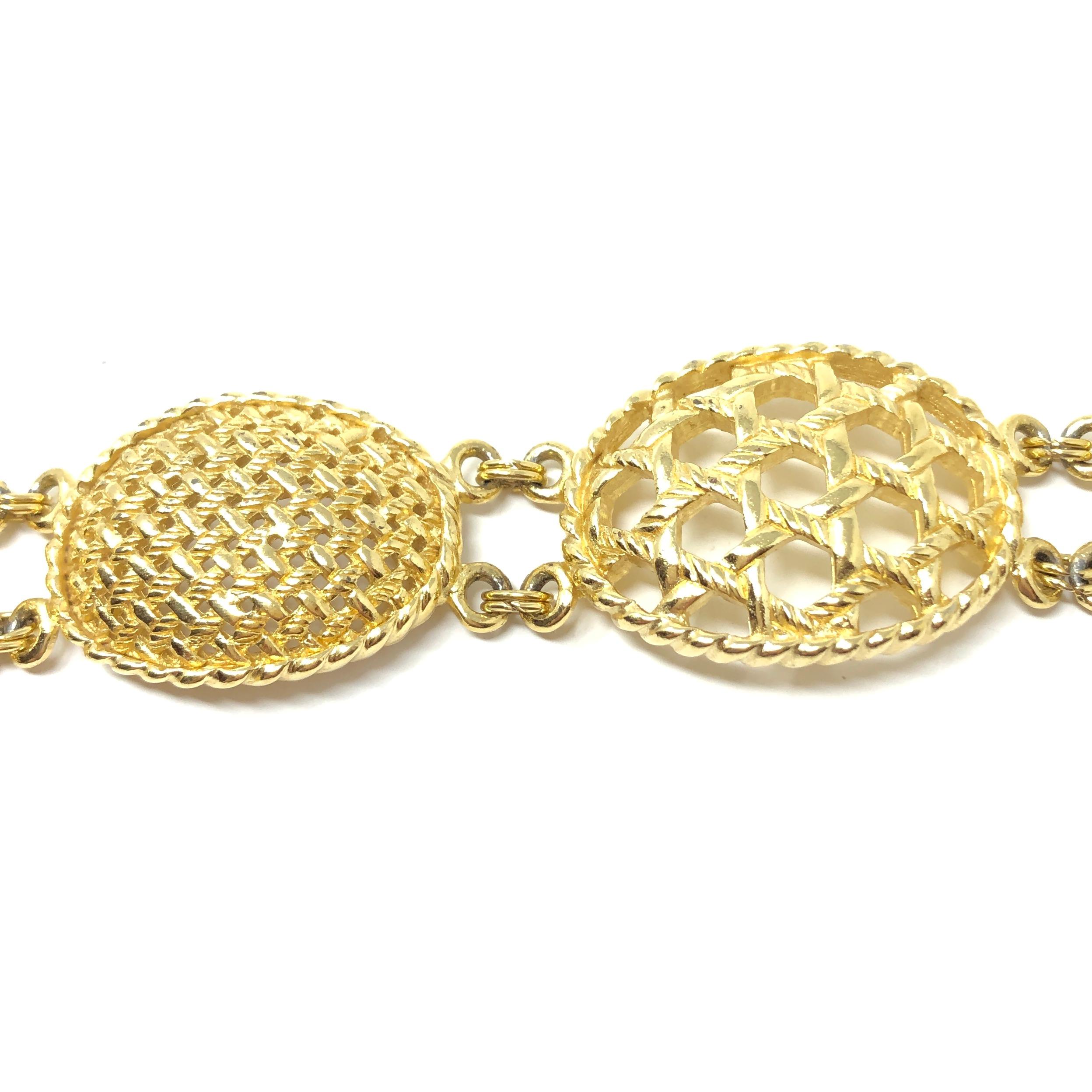 Christian Dior 1980s Gold Plated 'Cannage' Design Vintage Bracelet In Excellent Condition For Sale In Skelmersdale, GB