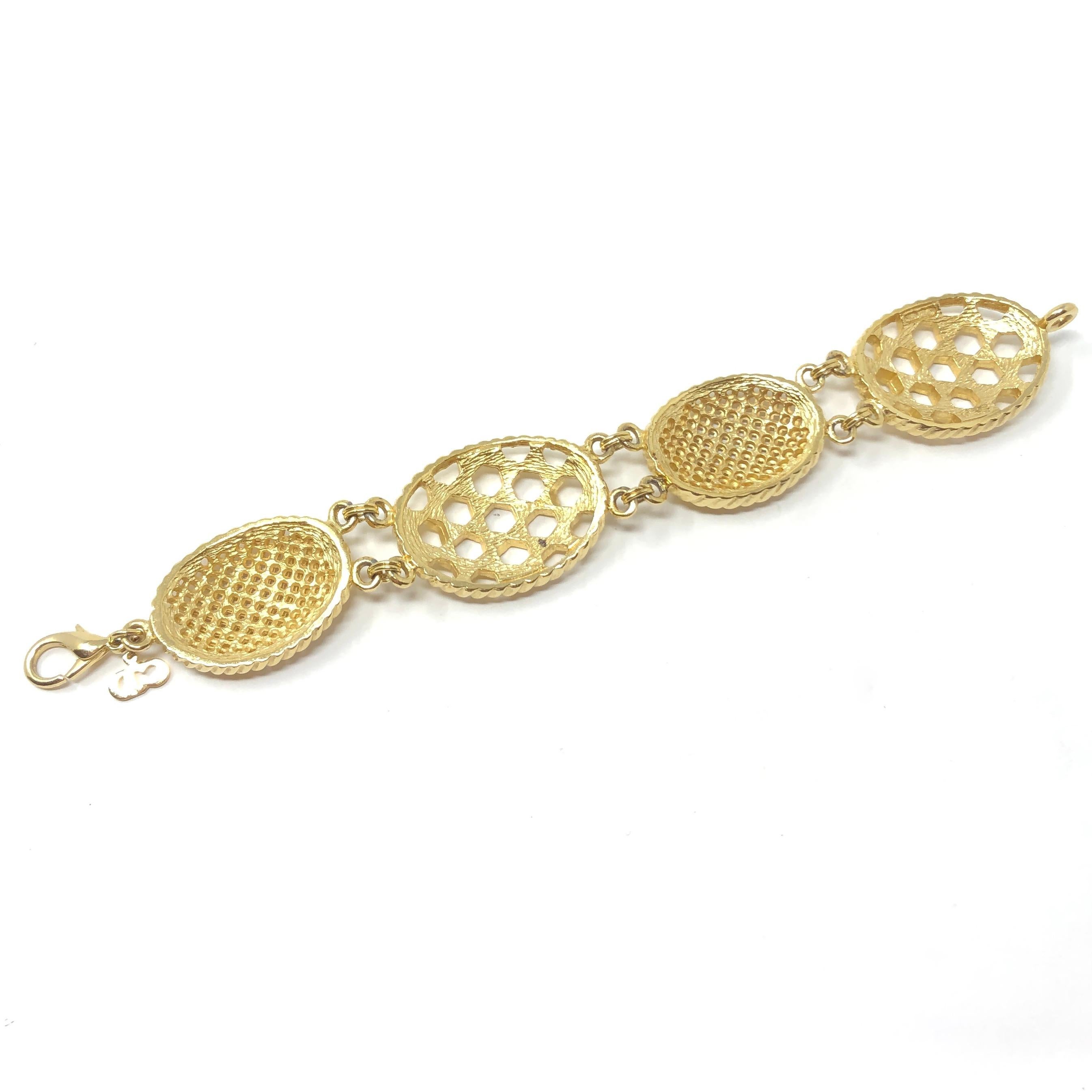 Christian Dior 1980s Gold Plated 'Cannage' Design Vintage Bracelet For Sale 1