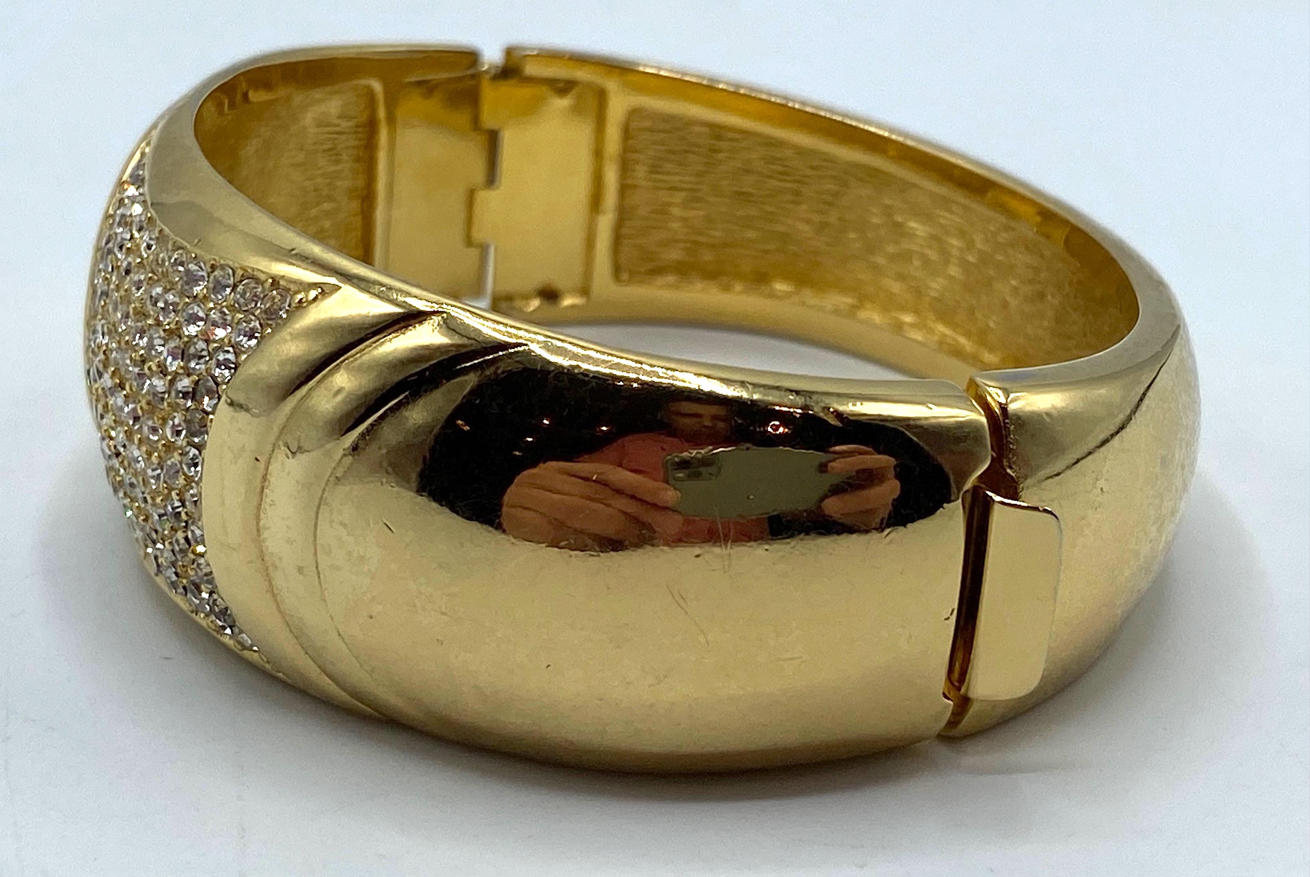 Christian Dior 1980er Jahre Gold mit Strass Art Deco Stil Armreif Armband Damen im Angebot