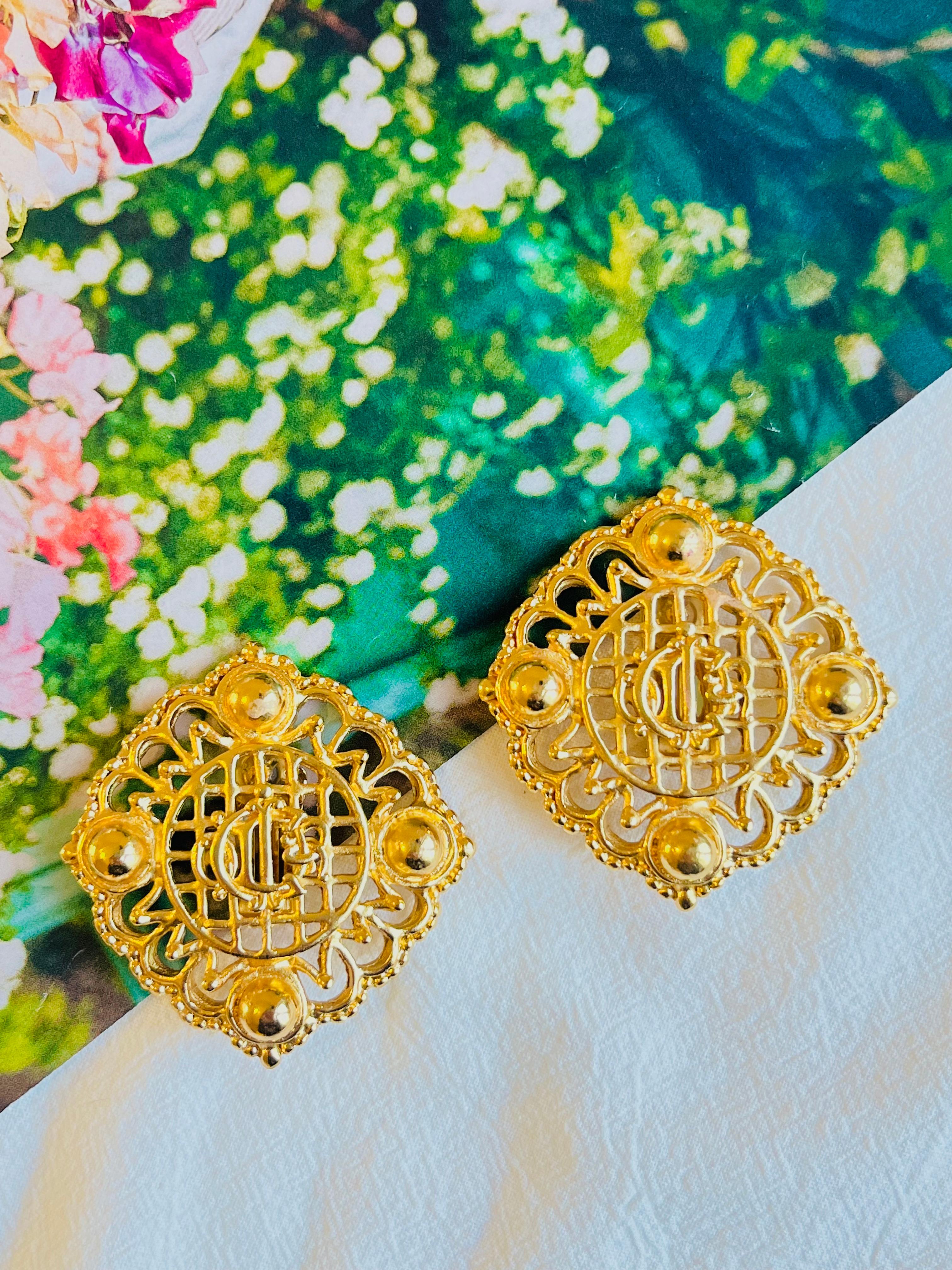 Art Deco Christian Dior 1980s Huge Logo Monogram Insignia Crest Openwork Clip Earrings For Sale