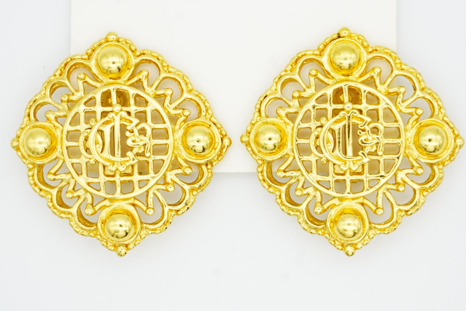 Christian Dior 1980s Massive Logo Monogram Insignia Crest Square Clip Earrings For Sale 5