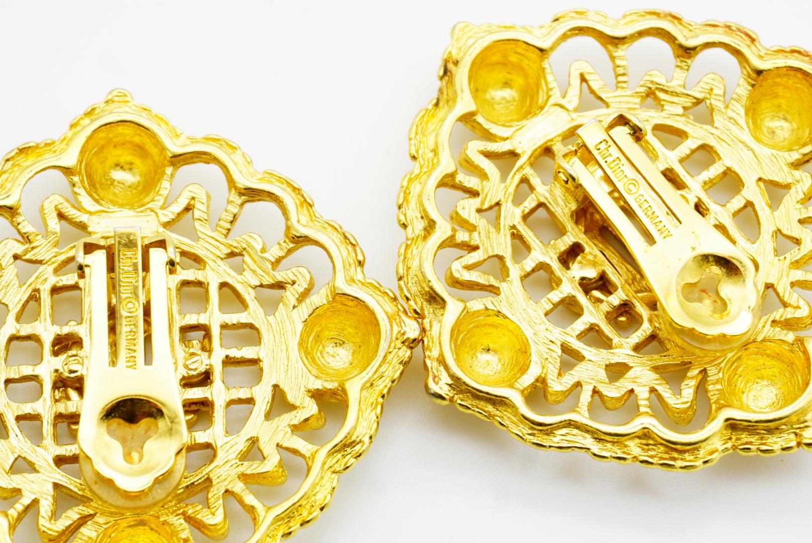 Christian Dior 1980s Massive Logo Monogram Insignia Crest Square Clip Earrings For Sale 10