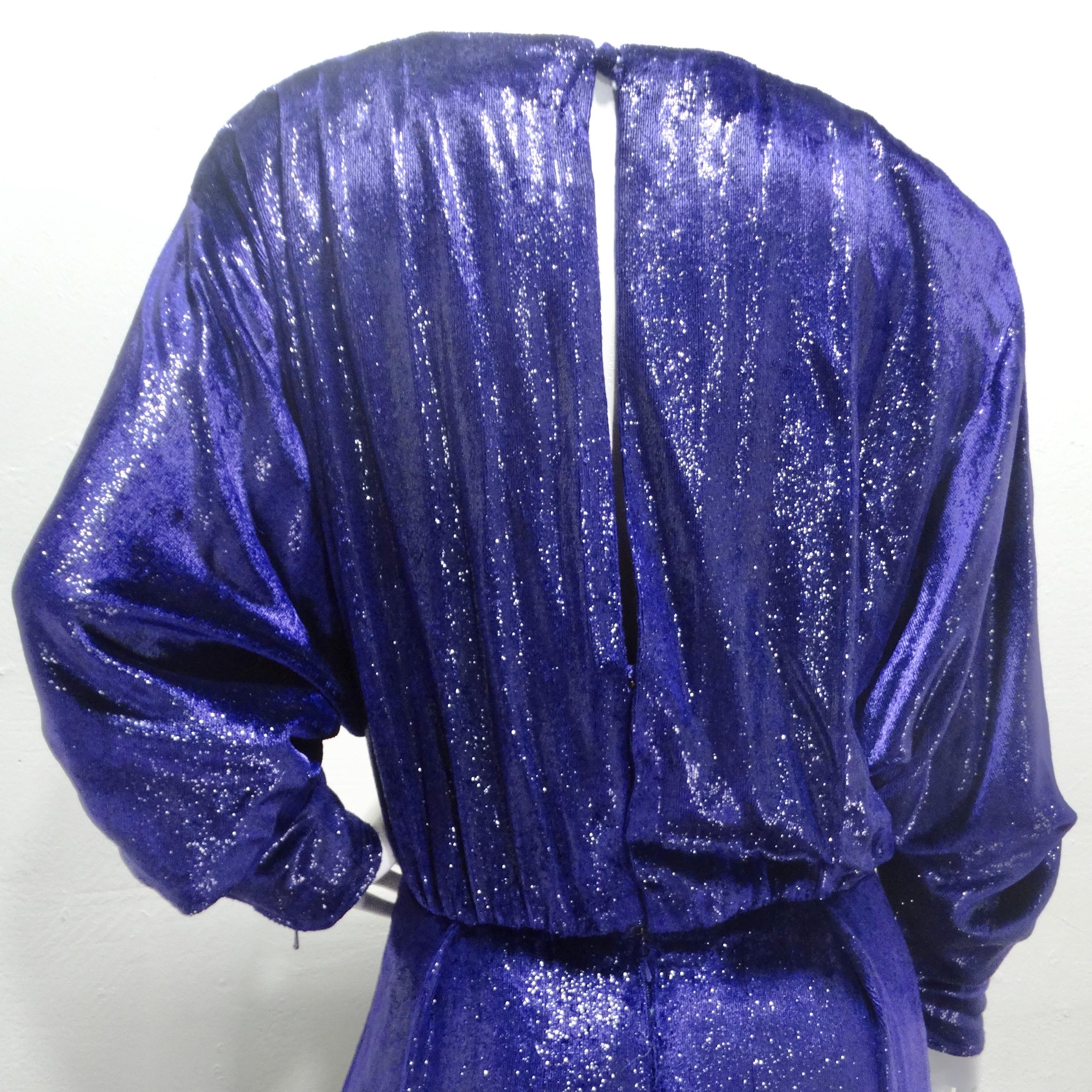 Christian Dior 1980 - Robe à manches longues en violet métallisé en vente 2