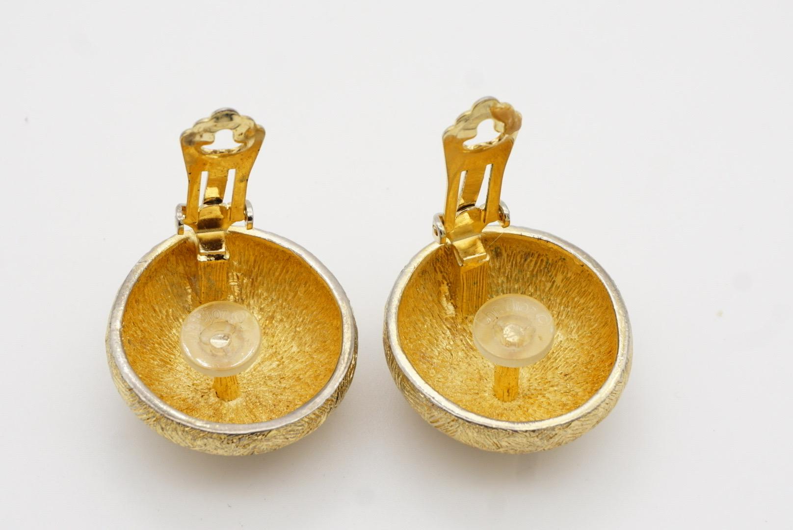 Christian Dior 1980s Texture Extra Large Circle Round Dome Chunky Clip Earrings For Sale 8