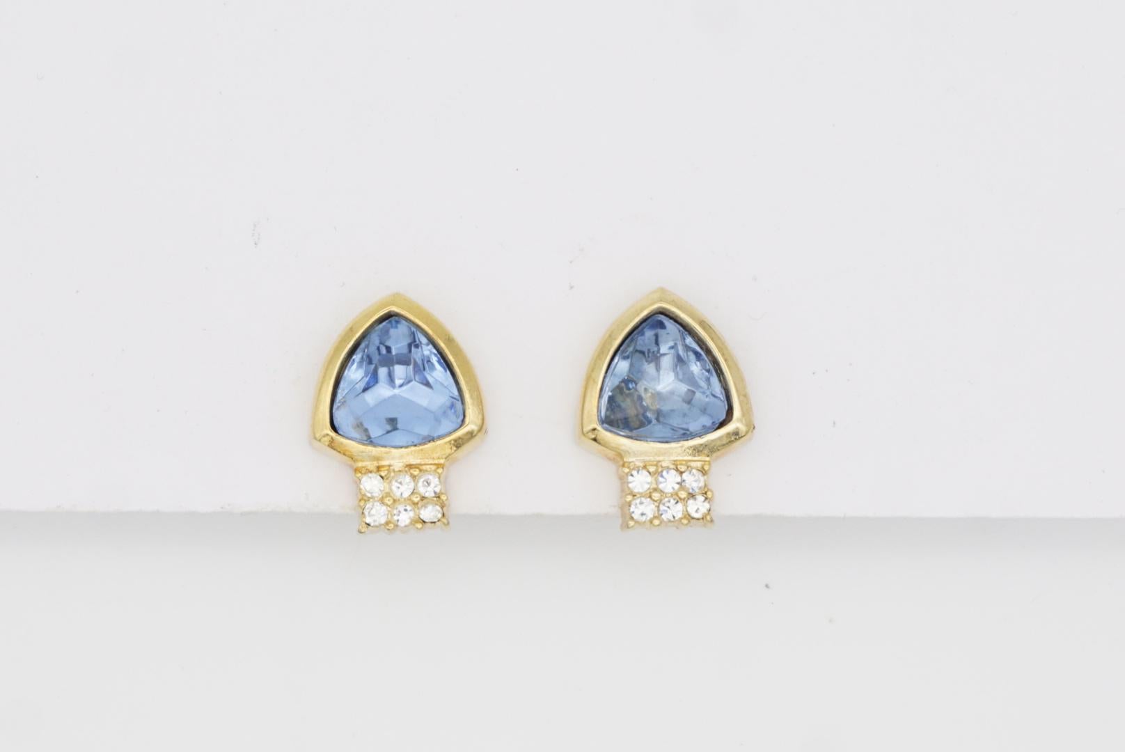 Christian Dior 1980er Jahre Vintage Aquamarin Kristalle Blaues Dreieck Clip-On-Ohrringe im Angebot 3