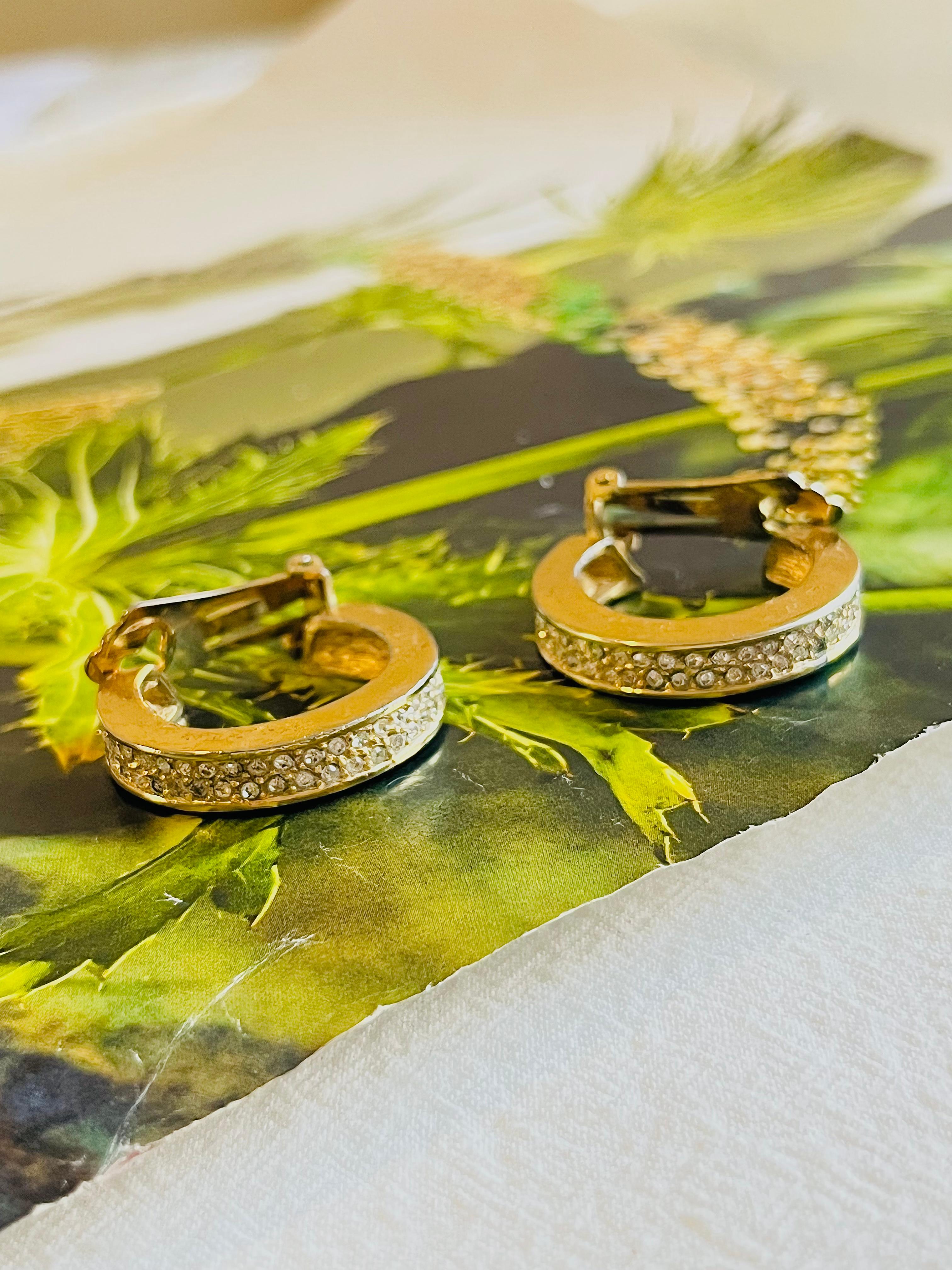 Christian Dior 1980s Vintage Circle Double Crystals Huggie Hoop Clip Earrings In Good Condition In Wokingham, England