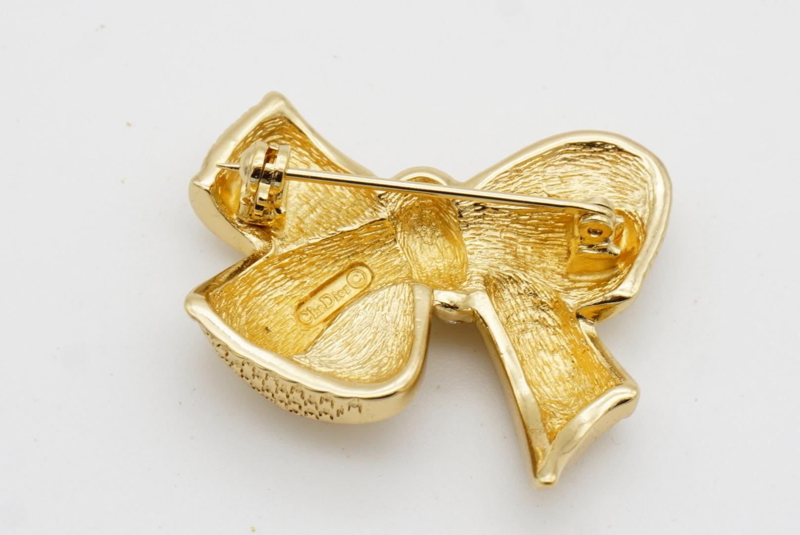 Christian Dior 1980er Jahre Vintage Kristalle Knoten Schleife Schmetterling Elegante Brosche im Angebot 8