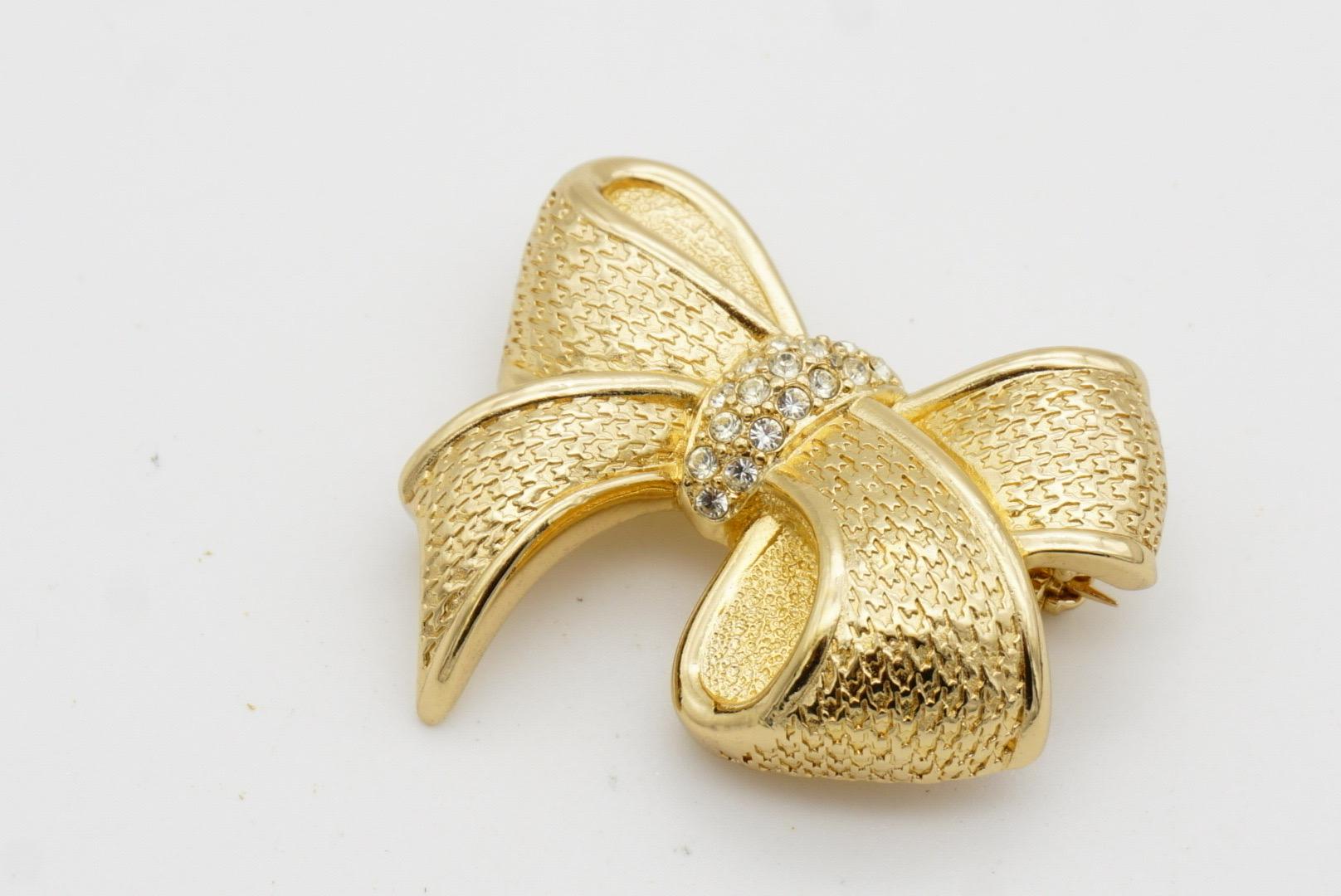 Christian Dior 1980er Jahre Vintage Kristalle Knoten Schleife Schmetterling Elegante Brosche im Angebot 4