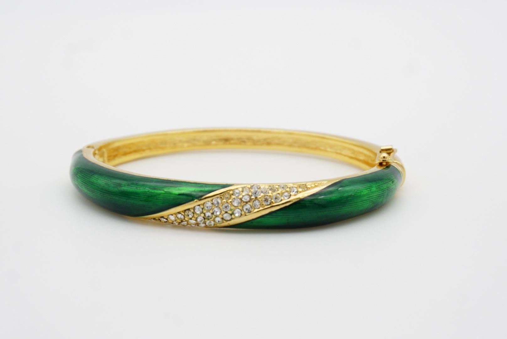 Christian Dior 1980s Vintage Emerald Green Enamel Crystals Cuff Bangle Bracelet For Sale 6