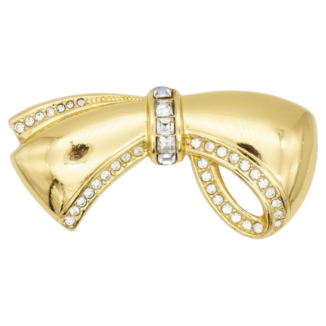 Christian Dior 1980er Jahre Vintage Glow Knot Schleife Band Gold Kristalle Chunky Brosche im Angebot