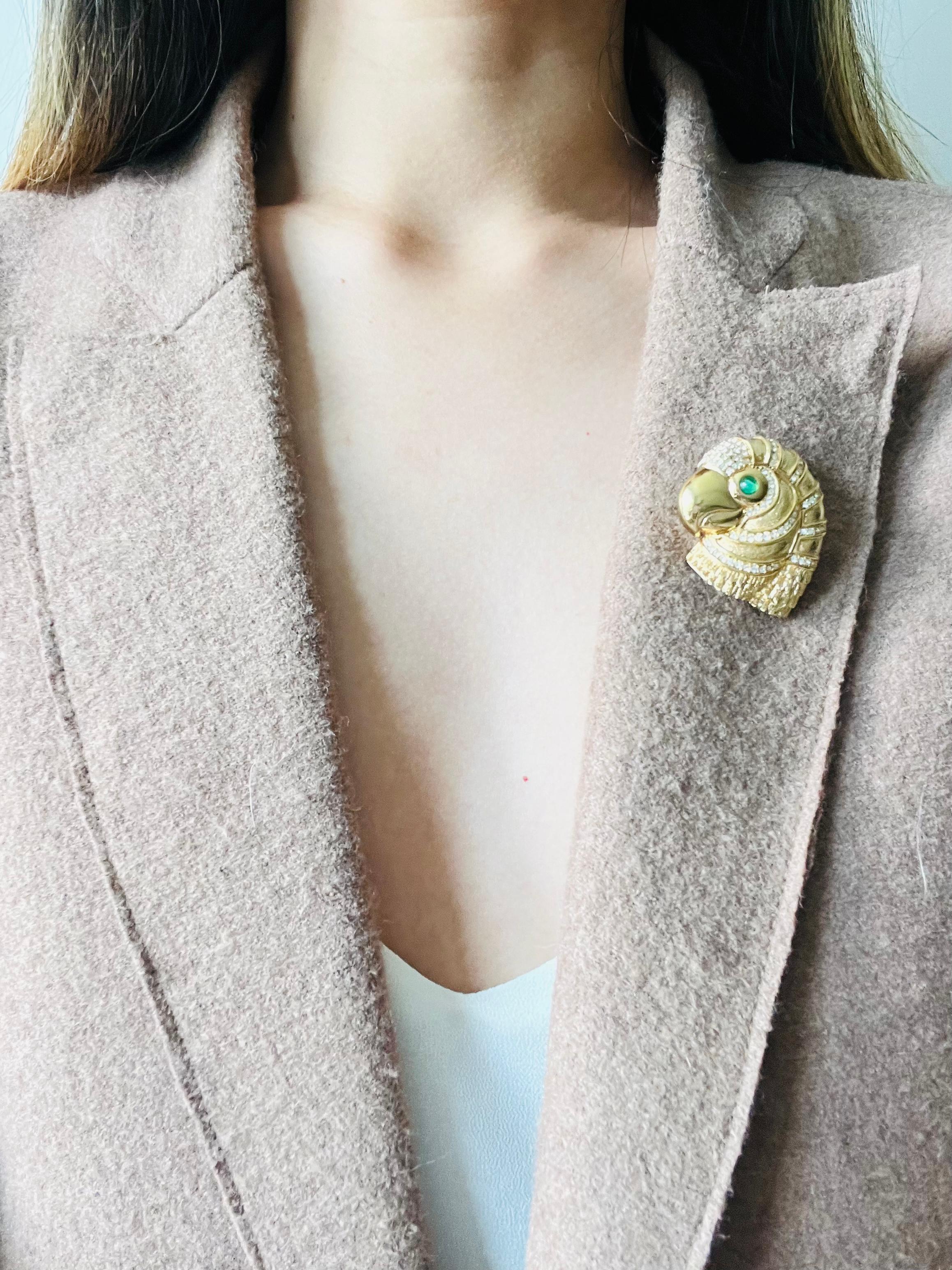Christian Dior 1980s Vintage Gripoix Emerald Eye Parrot Bird Head Crystal Brooch 1