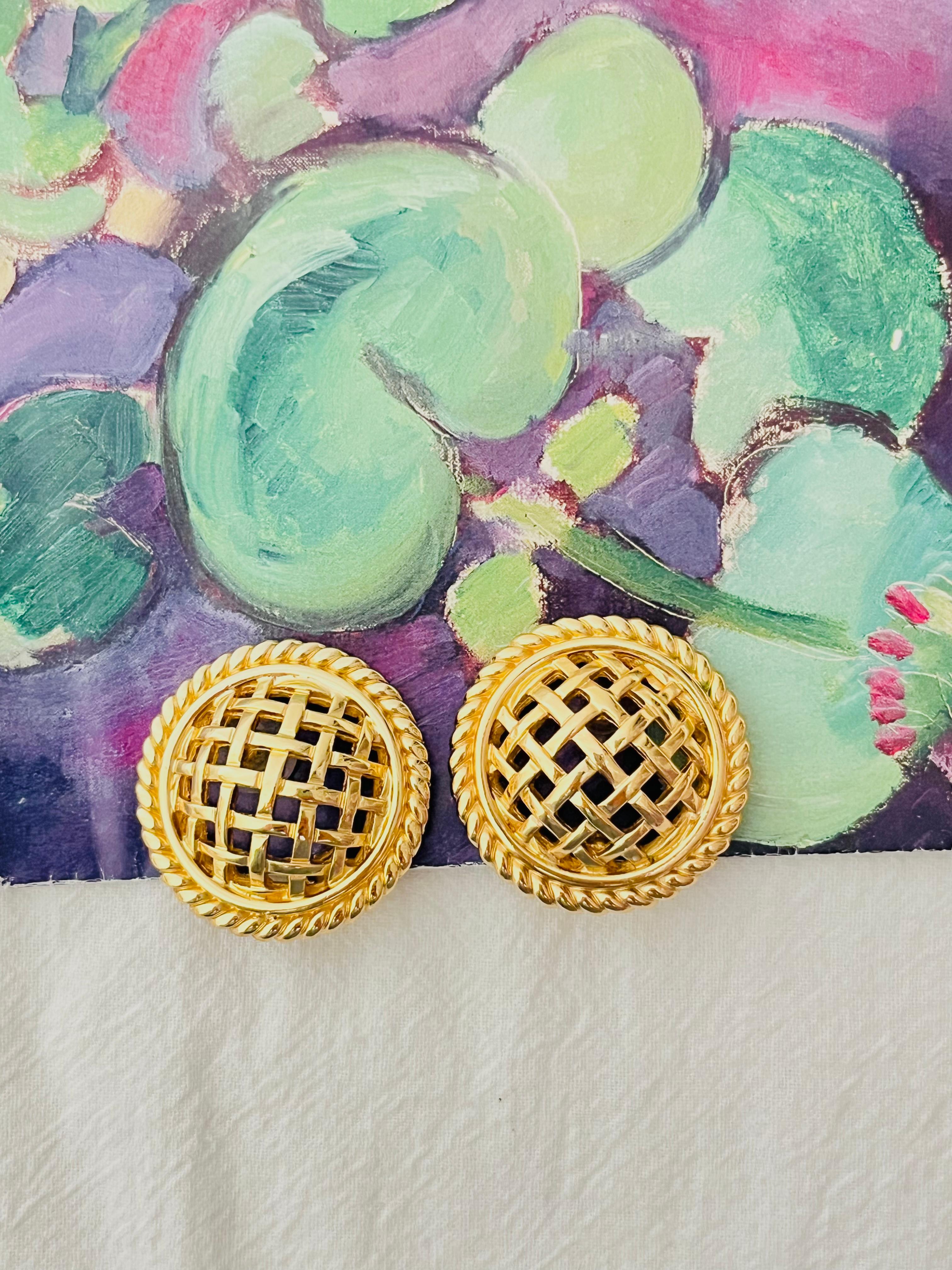 Art Deco Christian Dior 1980s Vintage Large 3D Circle Openwork Mesh Statement Earrings For Sale