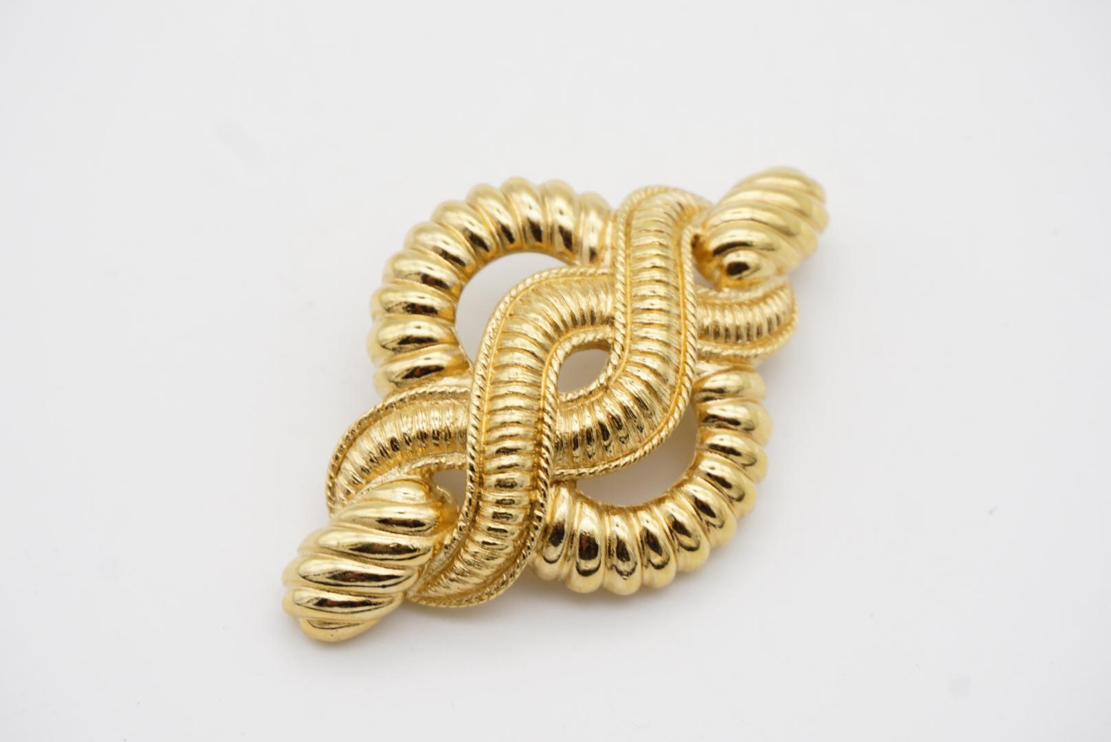 Christian Dior 1980s Vintage Large Textured Interlocked Rope Twist Knot Brooch For Sale 5
