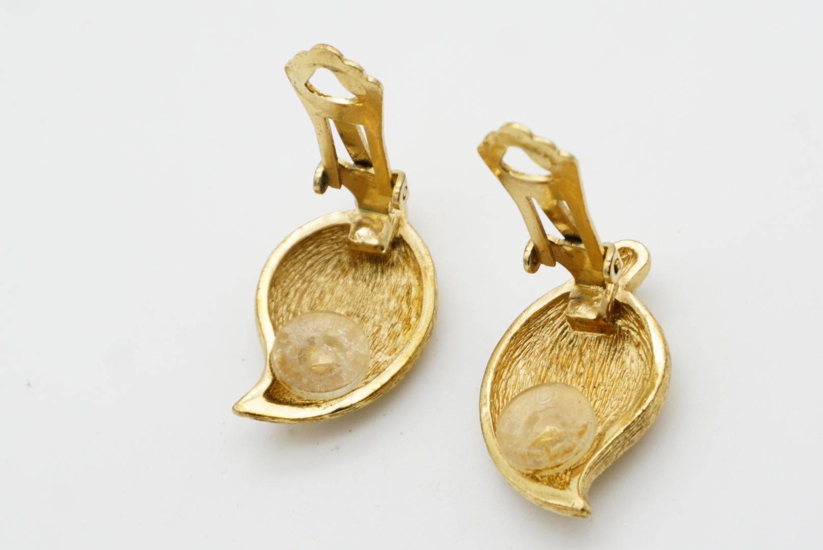 Christian Dior 1980s Vintage Large Vivid Wavy Leaf Row Crystals Chunky Earrings For Sale 10